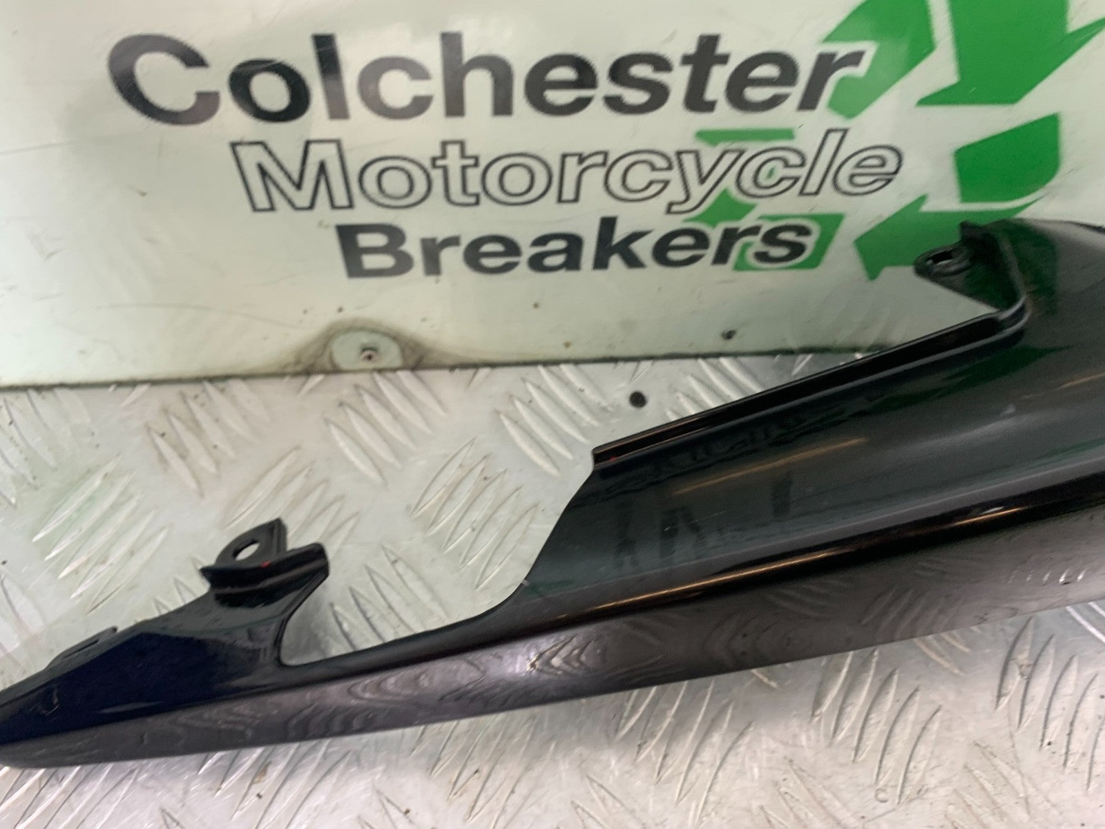 HONDA CB500 F CB500F LEFT SEAT PANEL YEAR 2013-2015  (CMB1235)