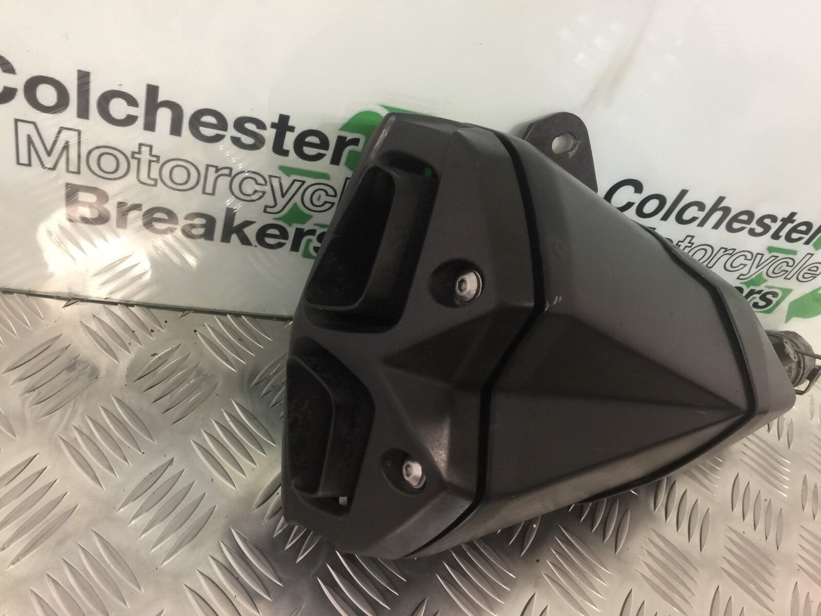 KAWASAKI Z1000 SX RIGHT SILENCER   YEAR 2011-13 (STOCK 911)