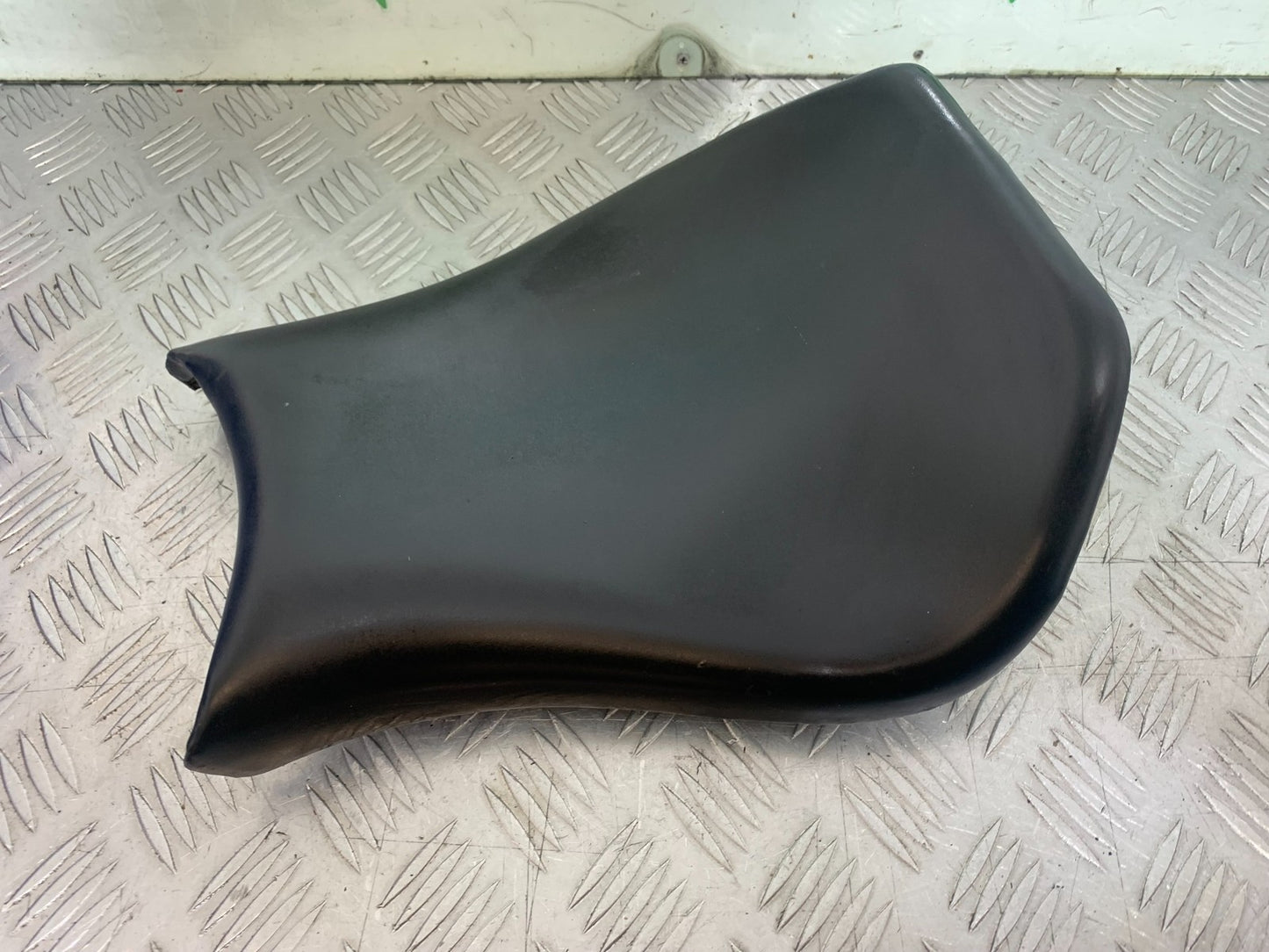 DUCATI 996 SPS 748 916 998 FRONT SEAT  1999-2000 (CMB1209)