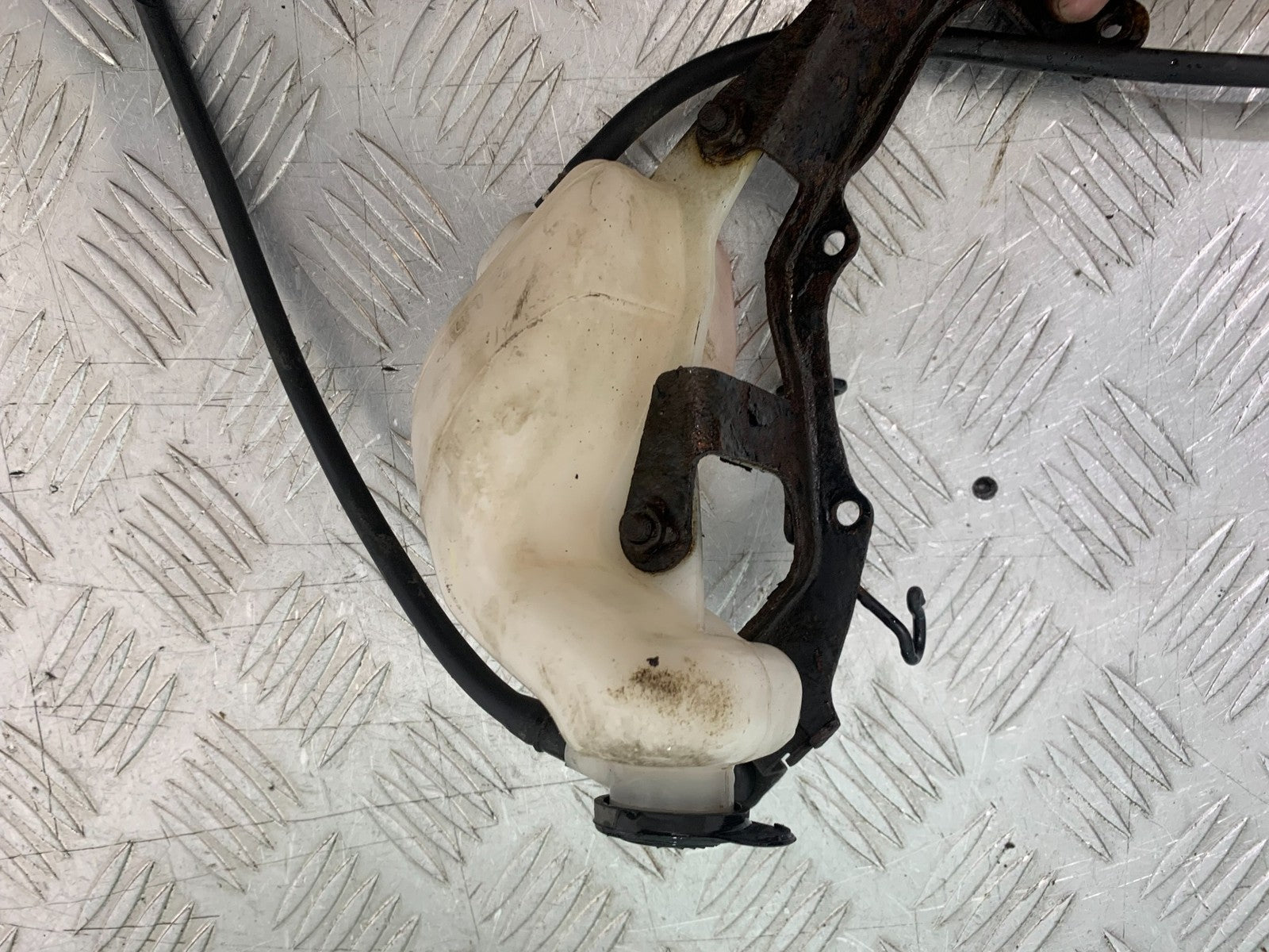 YAMAHA YZF-R125 YZF 125 COOLANT BOTTLE   YEAR 2019-2022 (CMB1263)