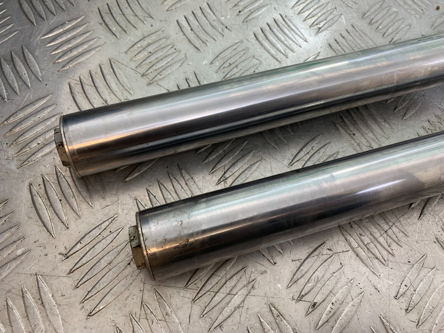 HONDA CBF600 CBF 600 FORKS  YEAR 2004-07  (CMB1305)