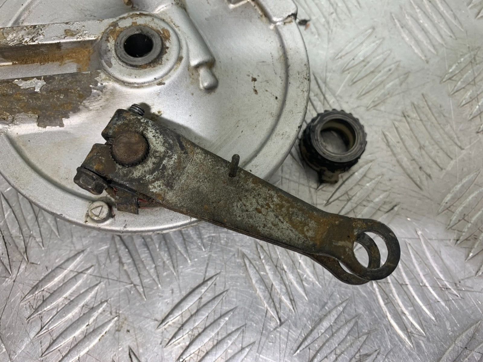 HONDA CG125 CG 125 FRONT BRAKE HUB  YEAR 1998-2000 (CMB1282)