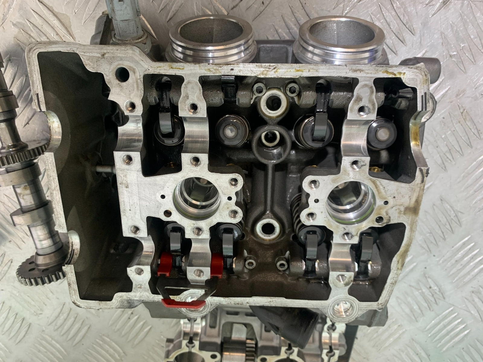 KTM 790 DUKE CYLINDER HEAD & CAMS (WORN) YEAR 2018-2021  (CMB11150)
