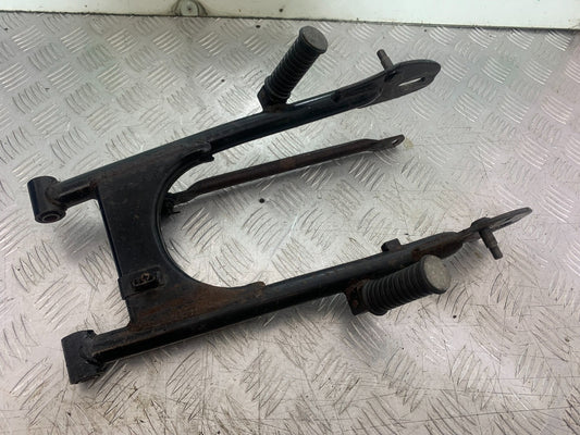 SUZUKI GP100 GP 100 SWINGARM  YEAR 1978-1988 (CMB1259)