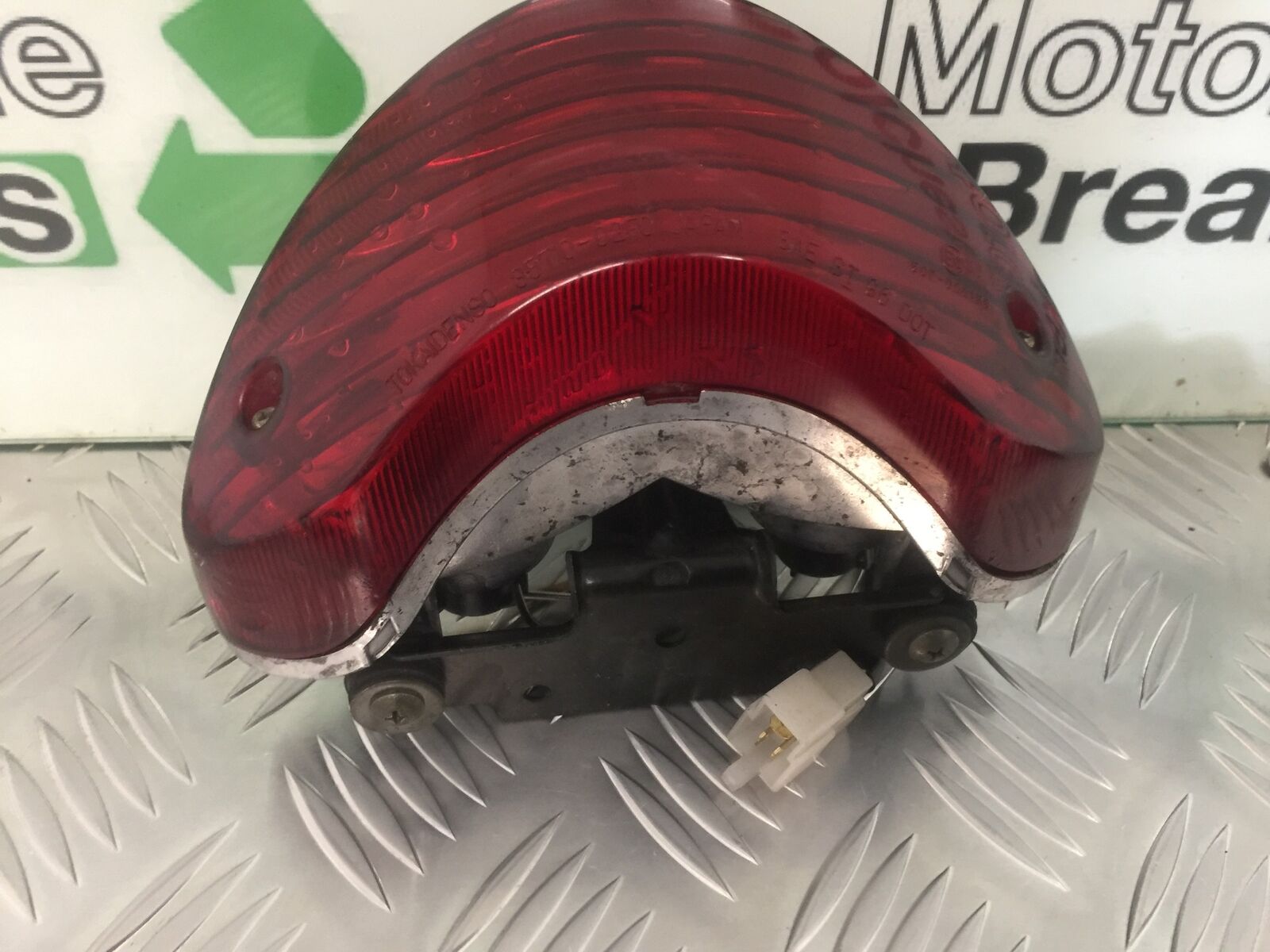 SUZUKI SV650 SV 650 REAR LIGHT  YEAR 1999-2002 (STOCK 919)