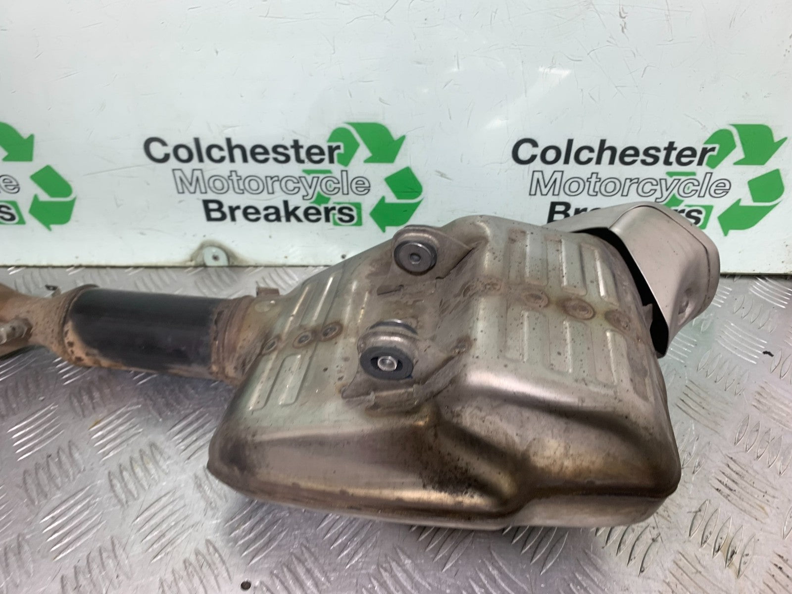 TRIUMPH TRIDENT 660 EXHAUST    YEAR 2021-2024 (CMB1295)