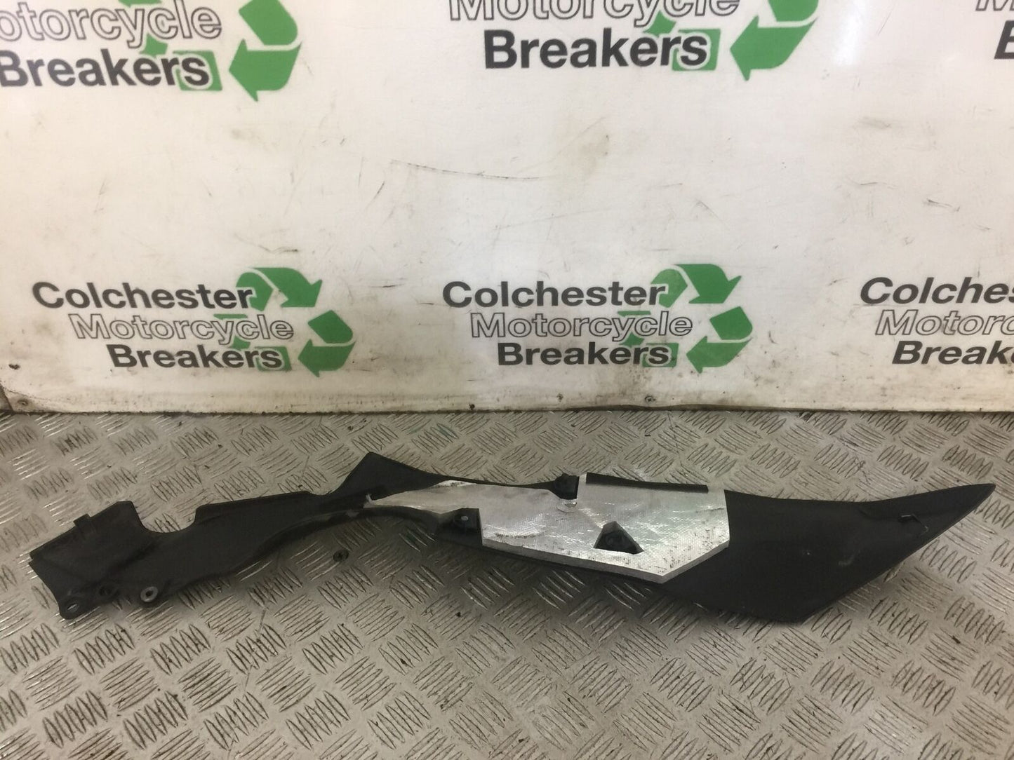 KAWASAKI Z125 Z 125 LEFT SEAT PANEL 2018-2020 (STOCK 743)