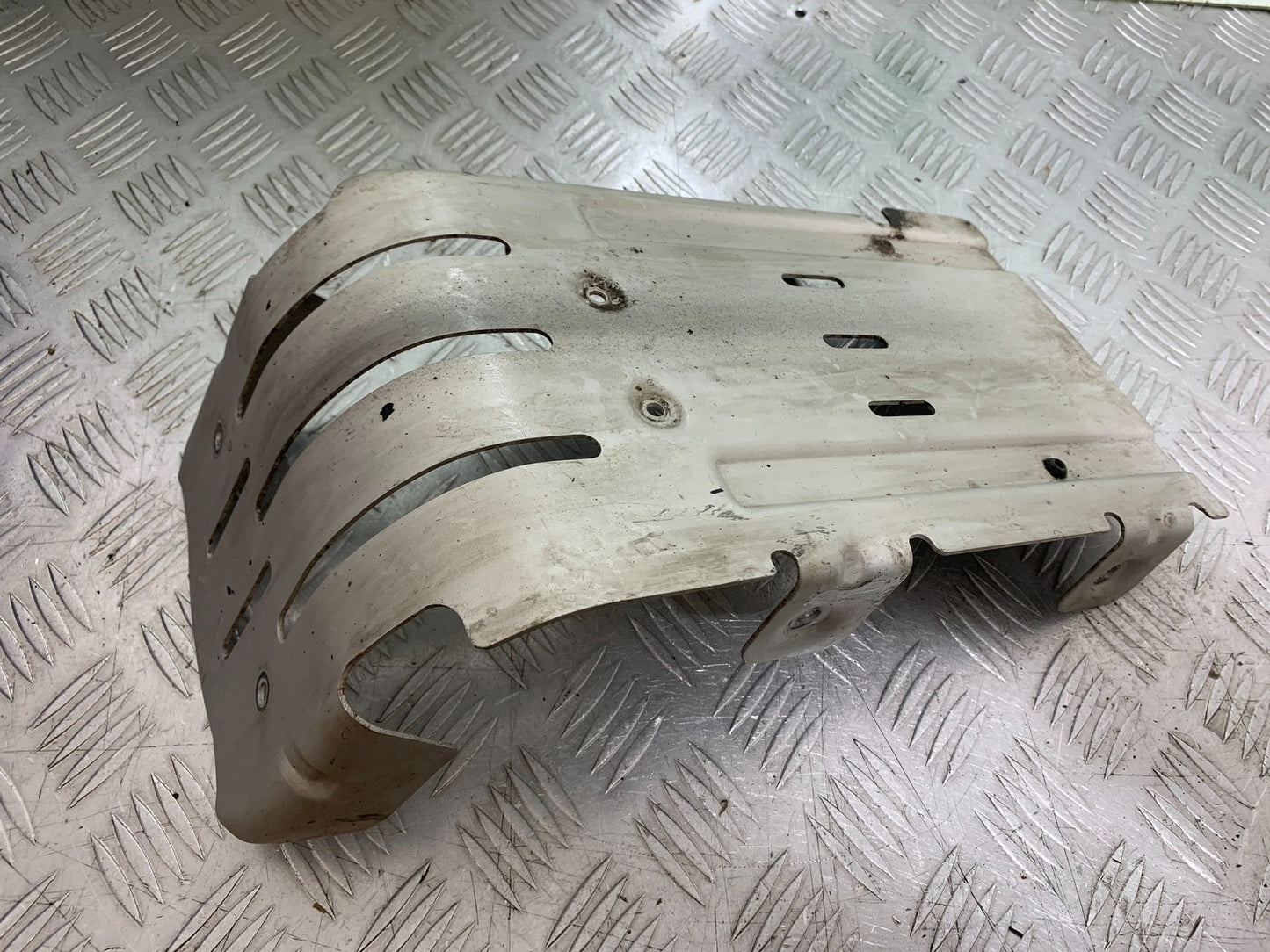 ROYAL ENFIELD HIMALAYAN 411 ENGINE GUARD BASH PLATE  YEAR 2018-2023 (CMB1279)