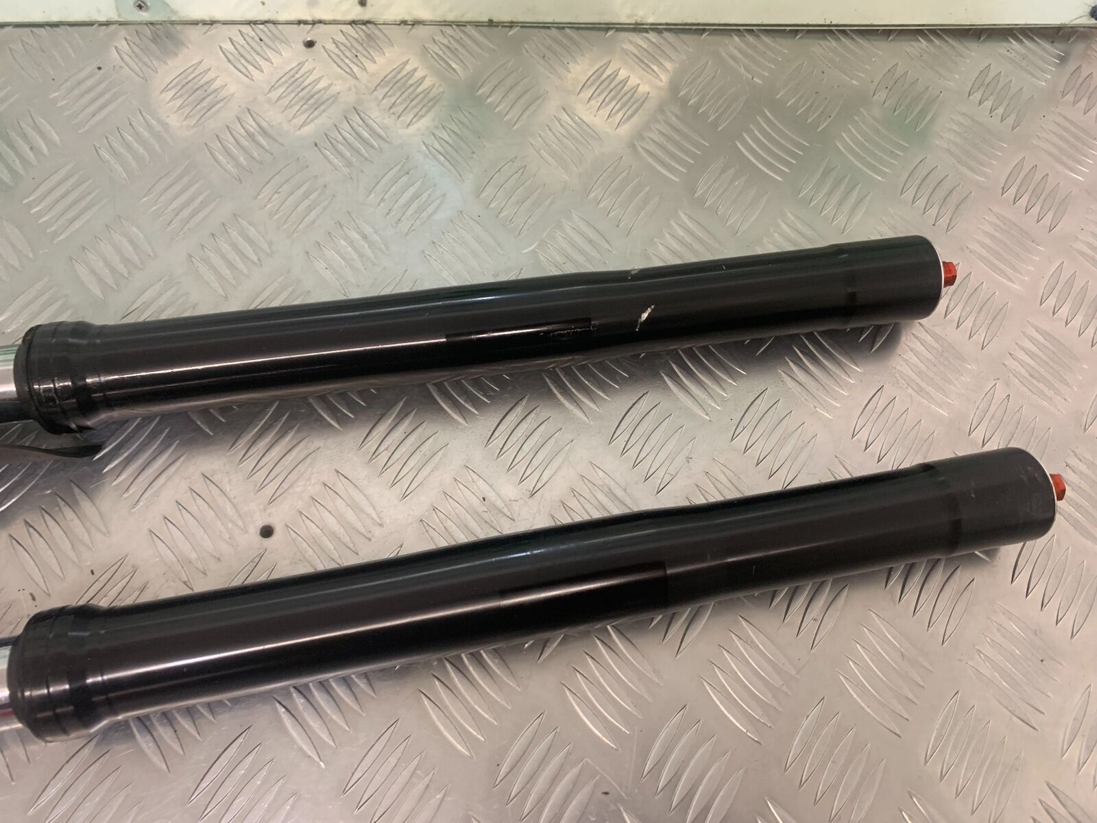 TRIUMPH 675 STREET TRIPLE RX FORKS  YEAR 2015-2017  (STOCK 971)