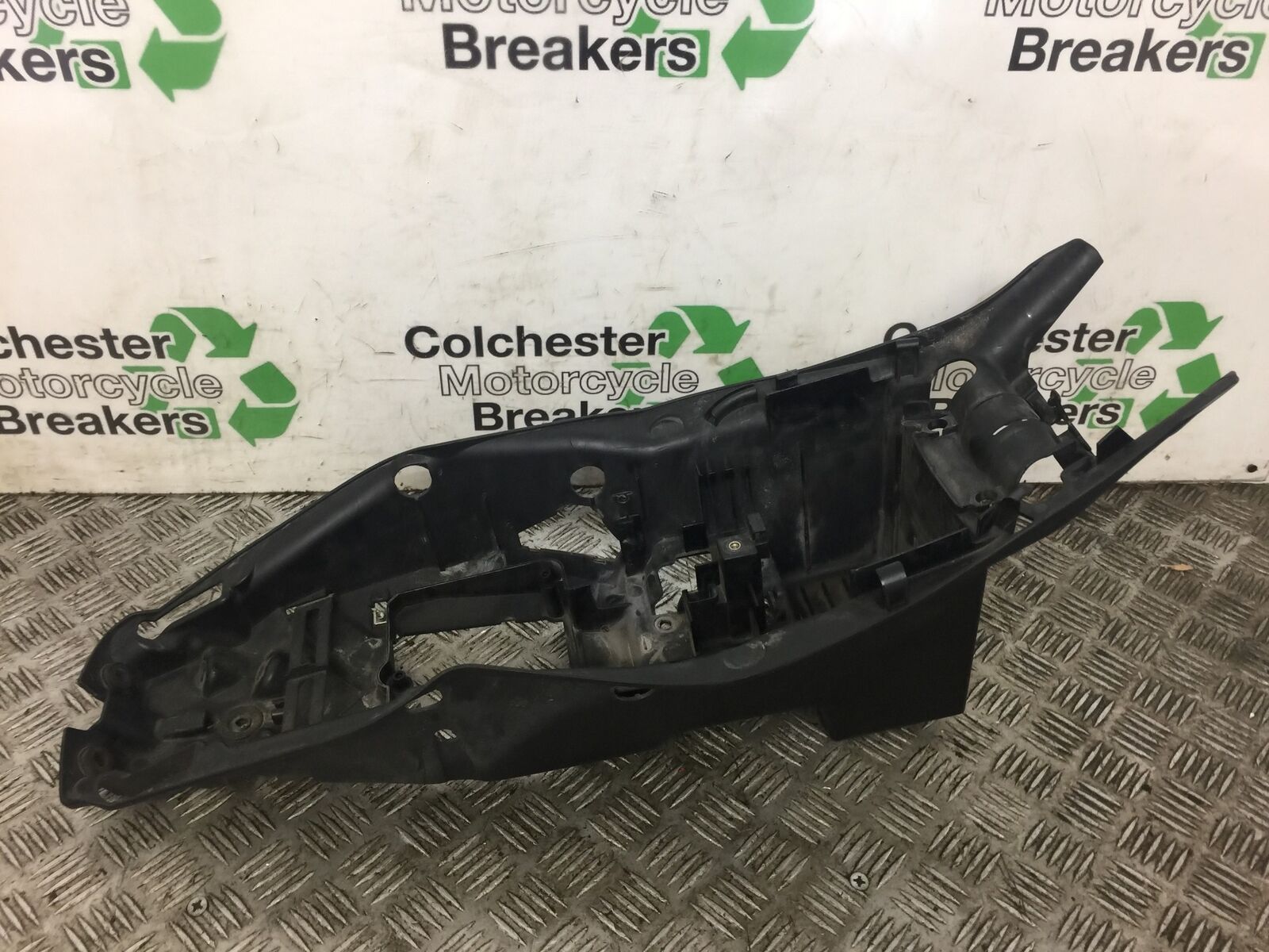 KTM 1290 SUPER DUKE R UNDERTRAY  YEAR 2016 (STOCK 450)