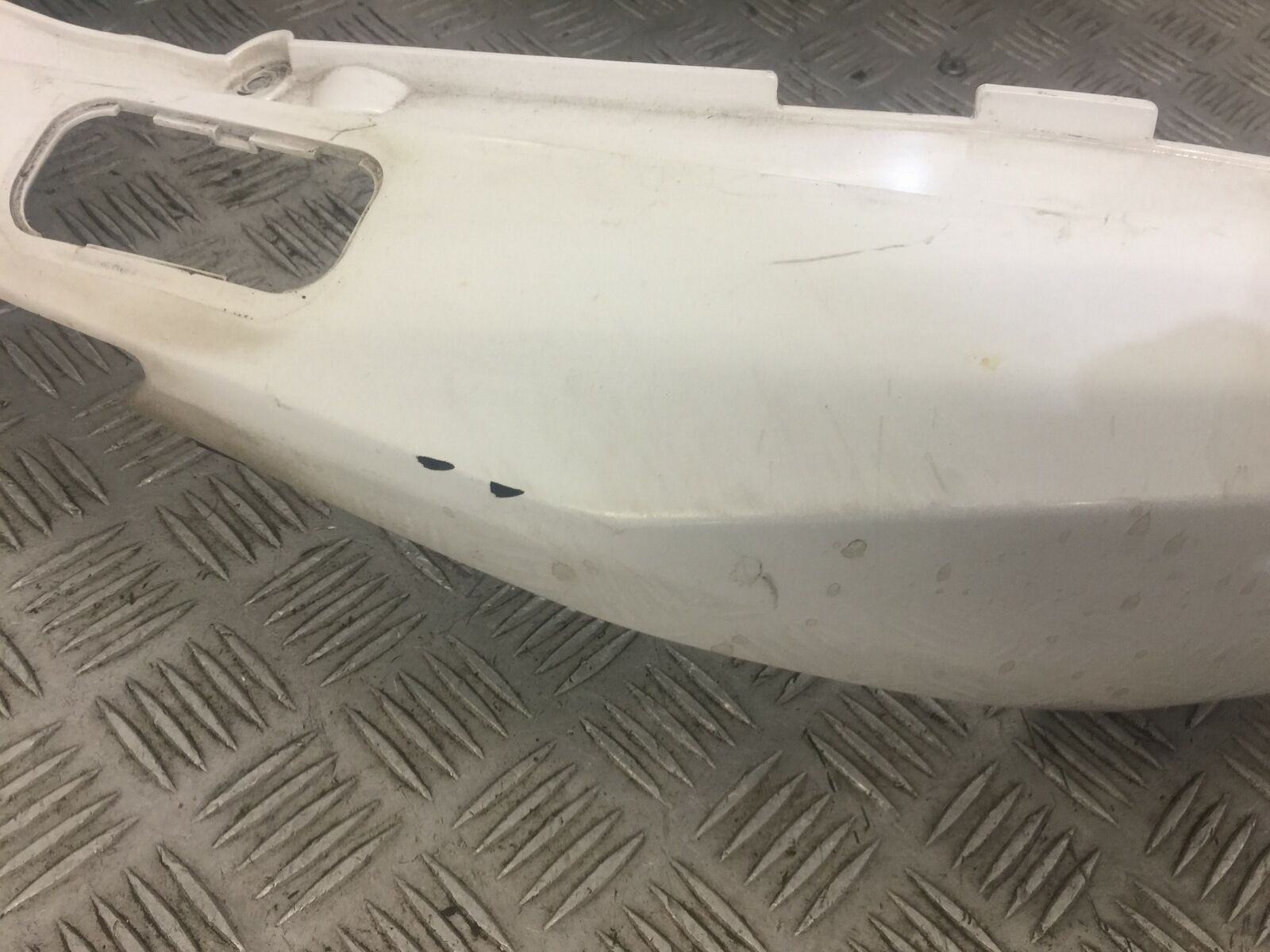HONDA VFR800 V TEC SEAT UNIT  YEAR 2009-2013  (ABS) STOCK 576
