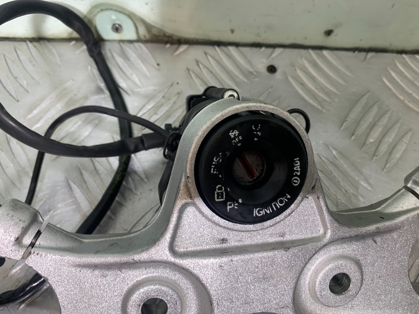 APRILIA TUONO 1000 V4 ECU LOCKS KEY  YEAR 2013-2014 (CMB1239)