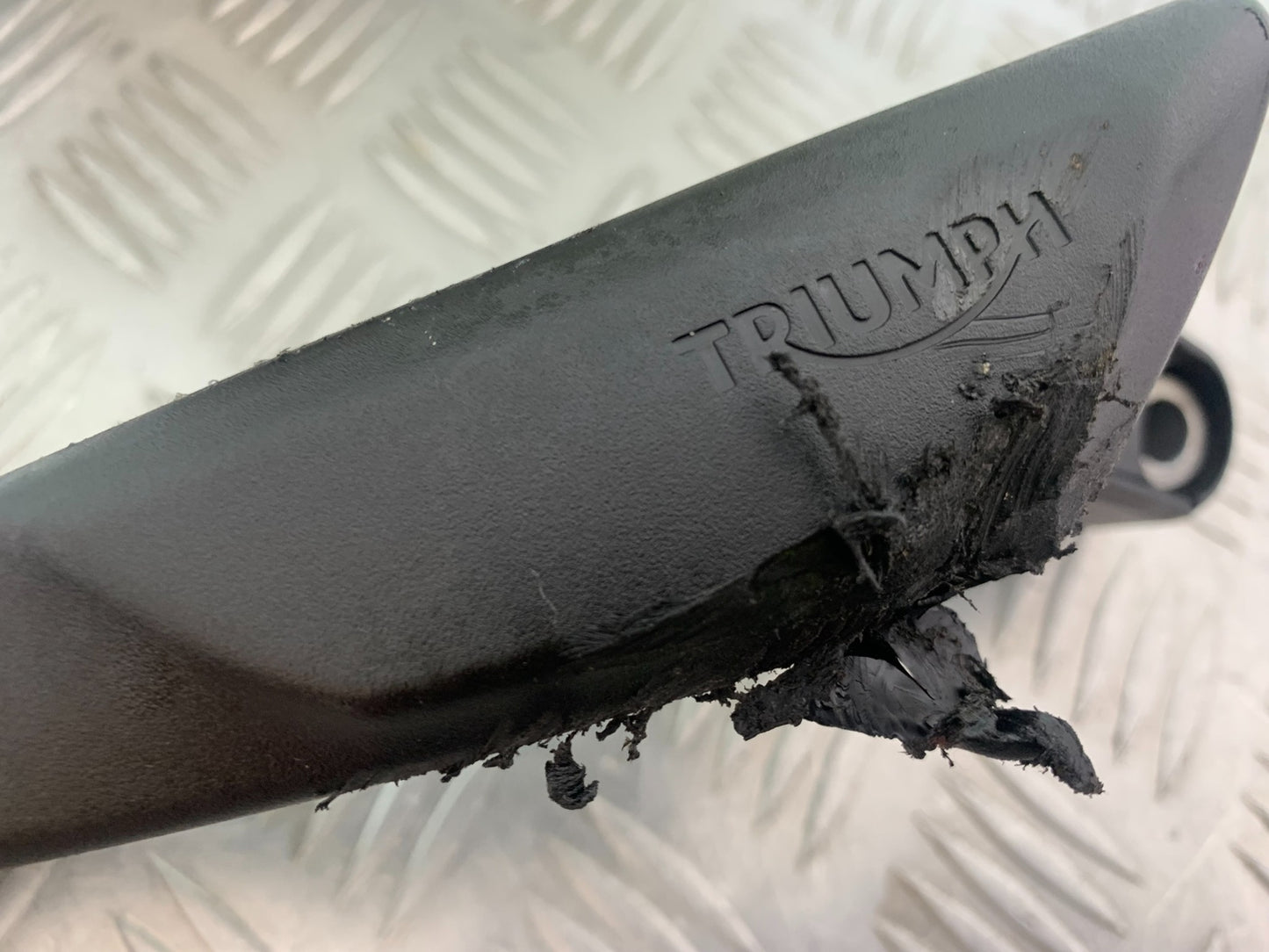 TRIUMPH TRIDENT 660 CRASH PROTECTOR   YEAR 2021-2024 (CMB1148)