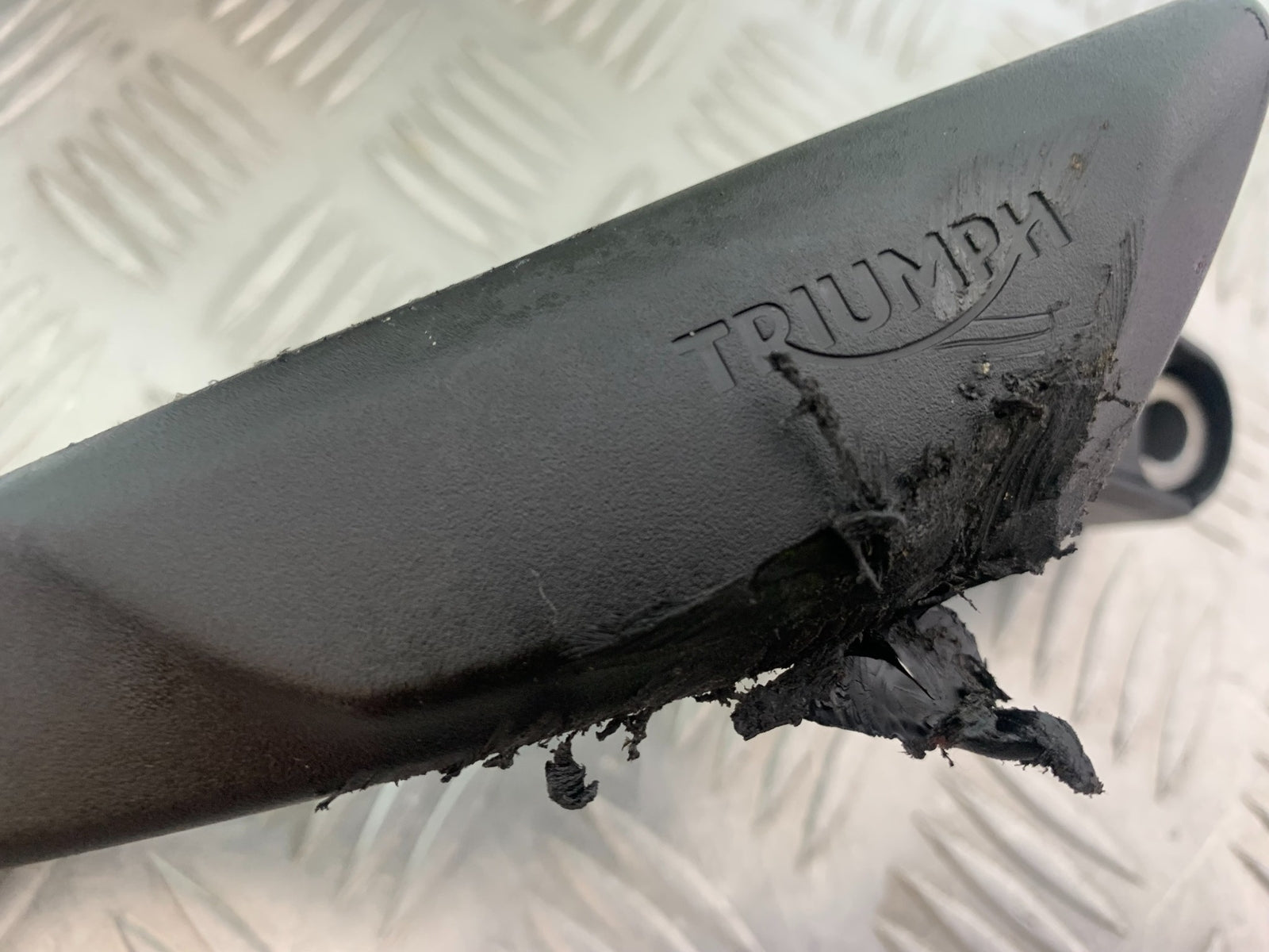 TRIUMPH TRIDENT 660 CRASH PROTECTOR   YEAR 2021-2024 (CMB1148)