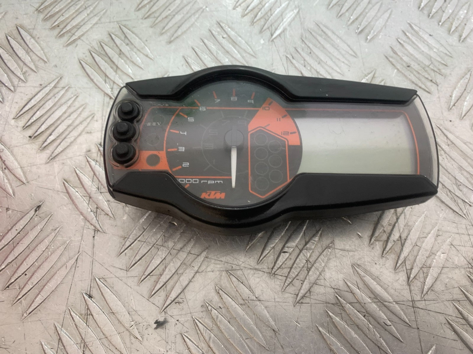 KTM 990 SUPER DUKE CLOCKS SPEEDO DASH  YEAR 2007-2011  (CMB1207)