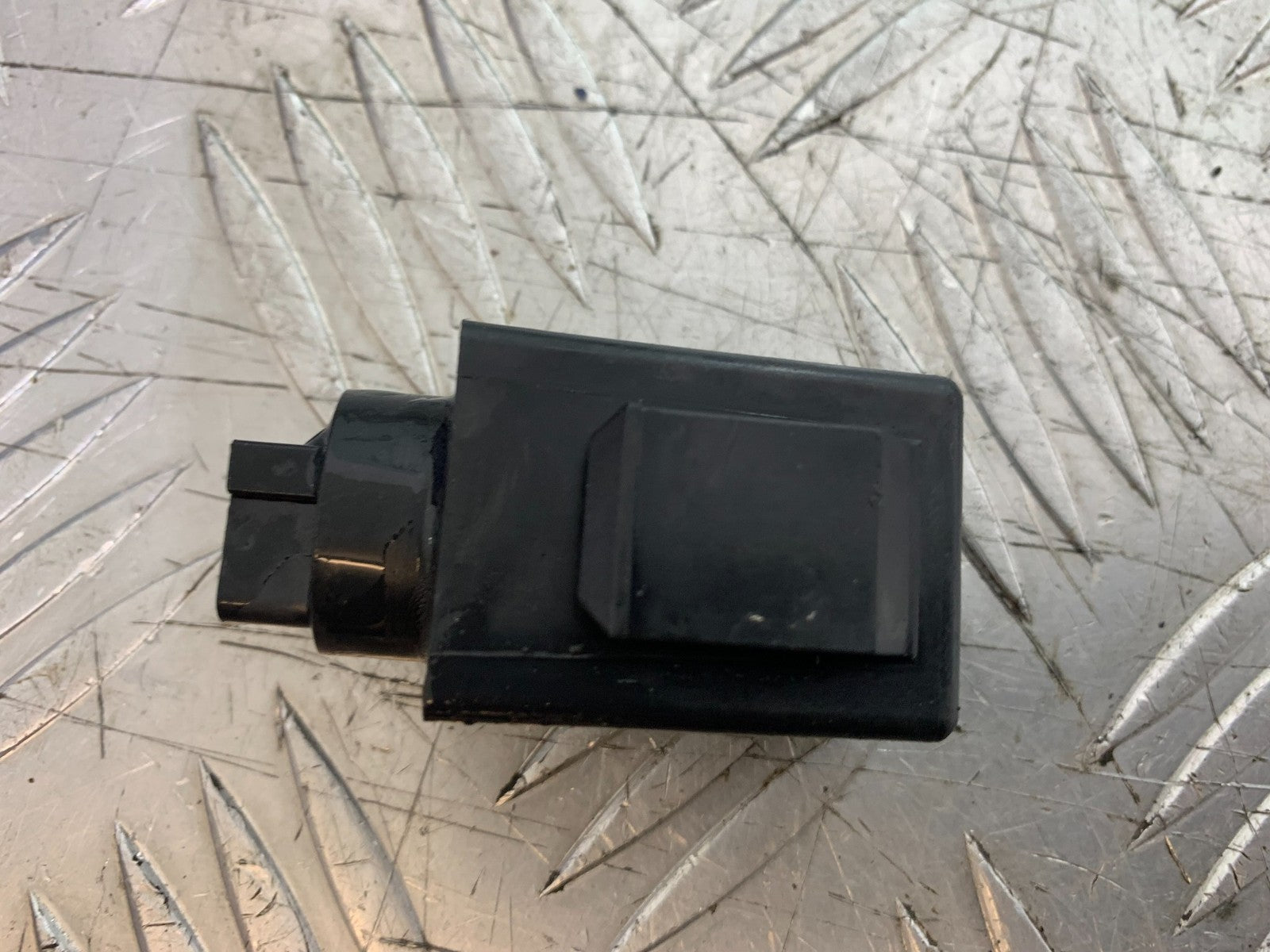 HONDA CBF600 CBF 600 RELAY  YEAR 2004 -07 (CMB1247)