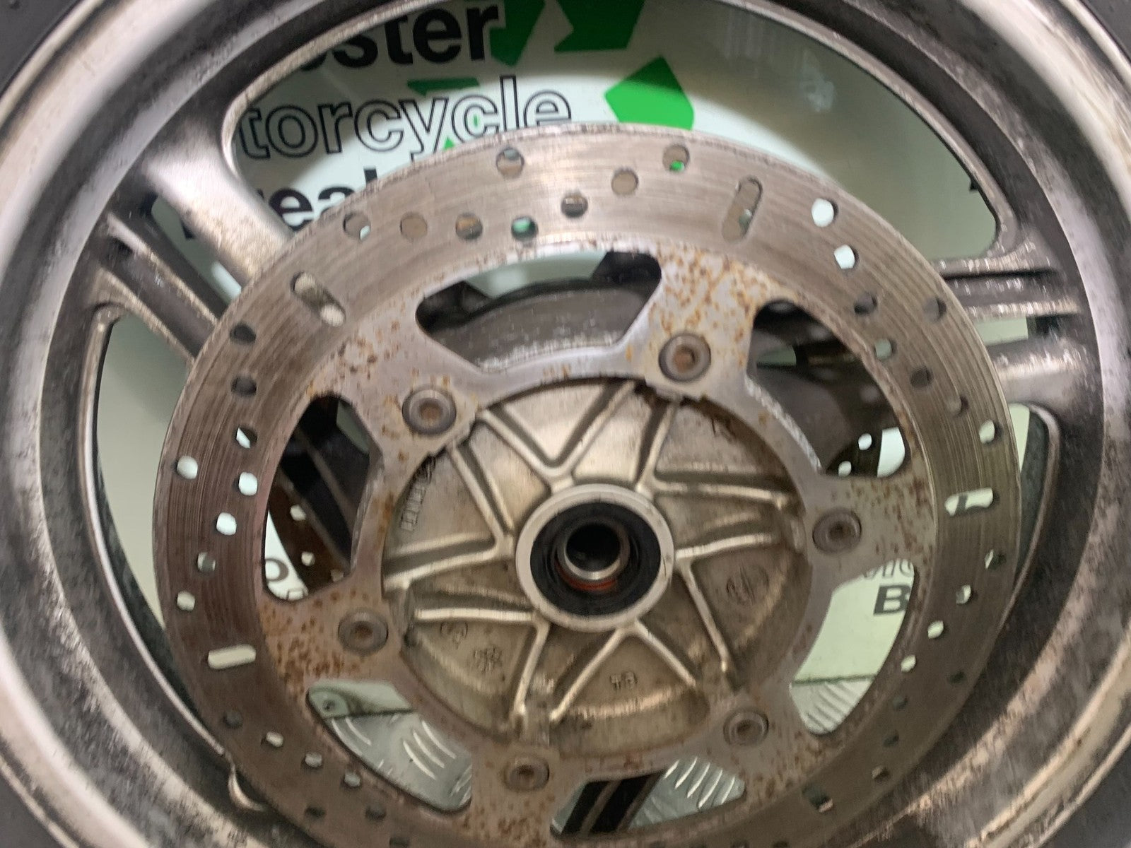 HONDA NT 700 V DEAUVILLE FRONT WHEEL   YEAR 2006-2011 (CMB1211)