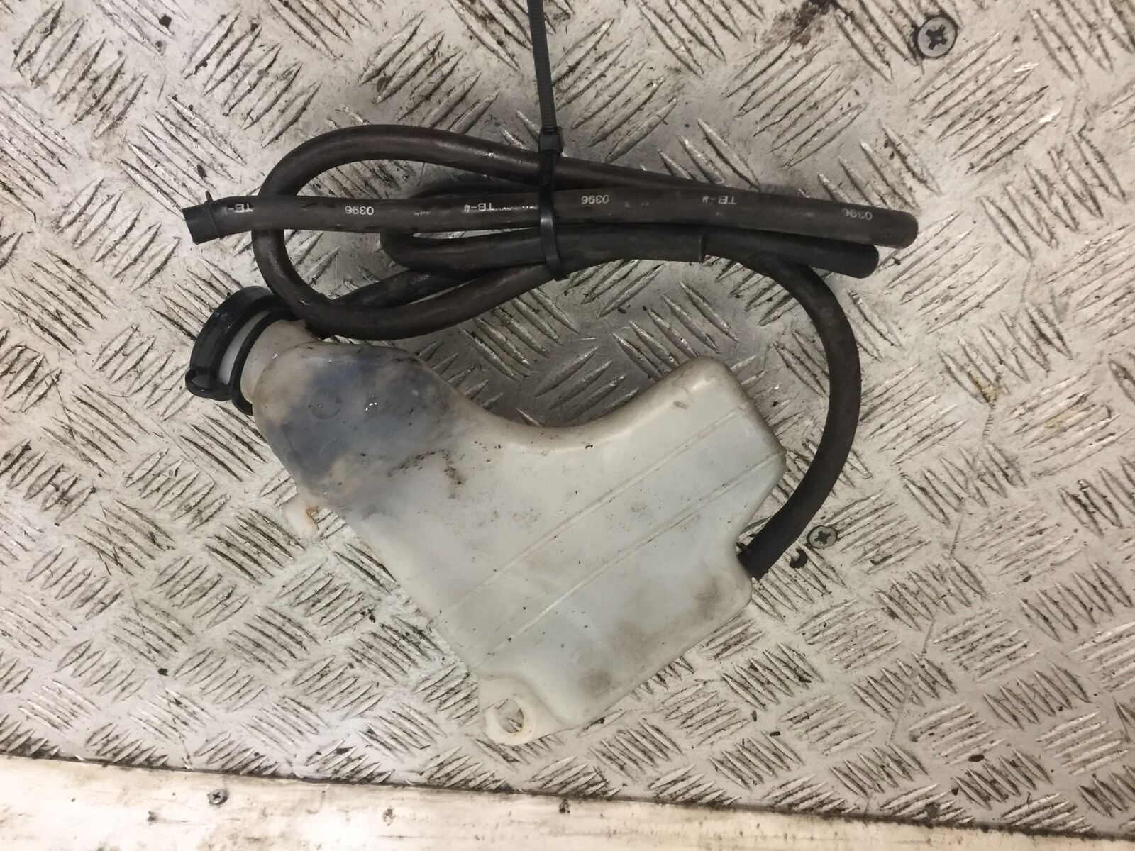HONDA CBR600 CBR 600 COOLANT BOTTLE  YEAR 1996 (STOCK 798)