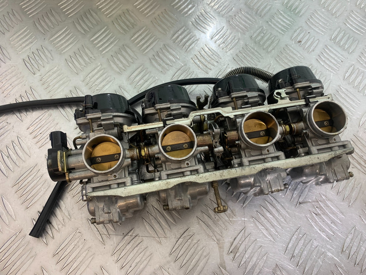 SUZUKI GSF1200  GSF 1200 BANDIT CARBS YEAR 1997-2000 (CMB1149)