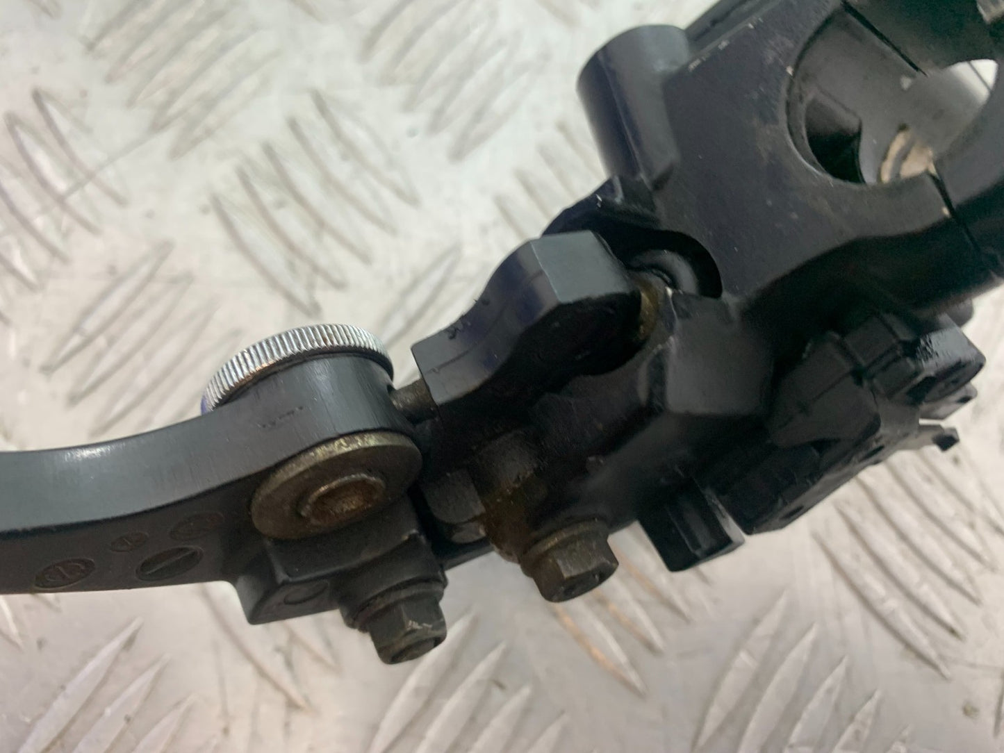 KAWASAKI ZZR1100 D CLUTCH MASTER CYLINDER  YEAR 1993-2001 (CMB1289)