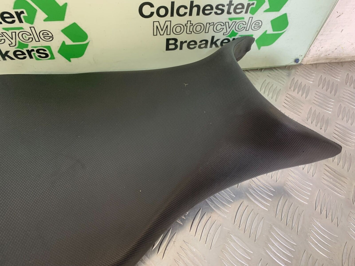 HONDA CBR650 F CBR 650F SEAT  YEAR 2014-2017  (STOCK 998)