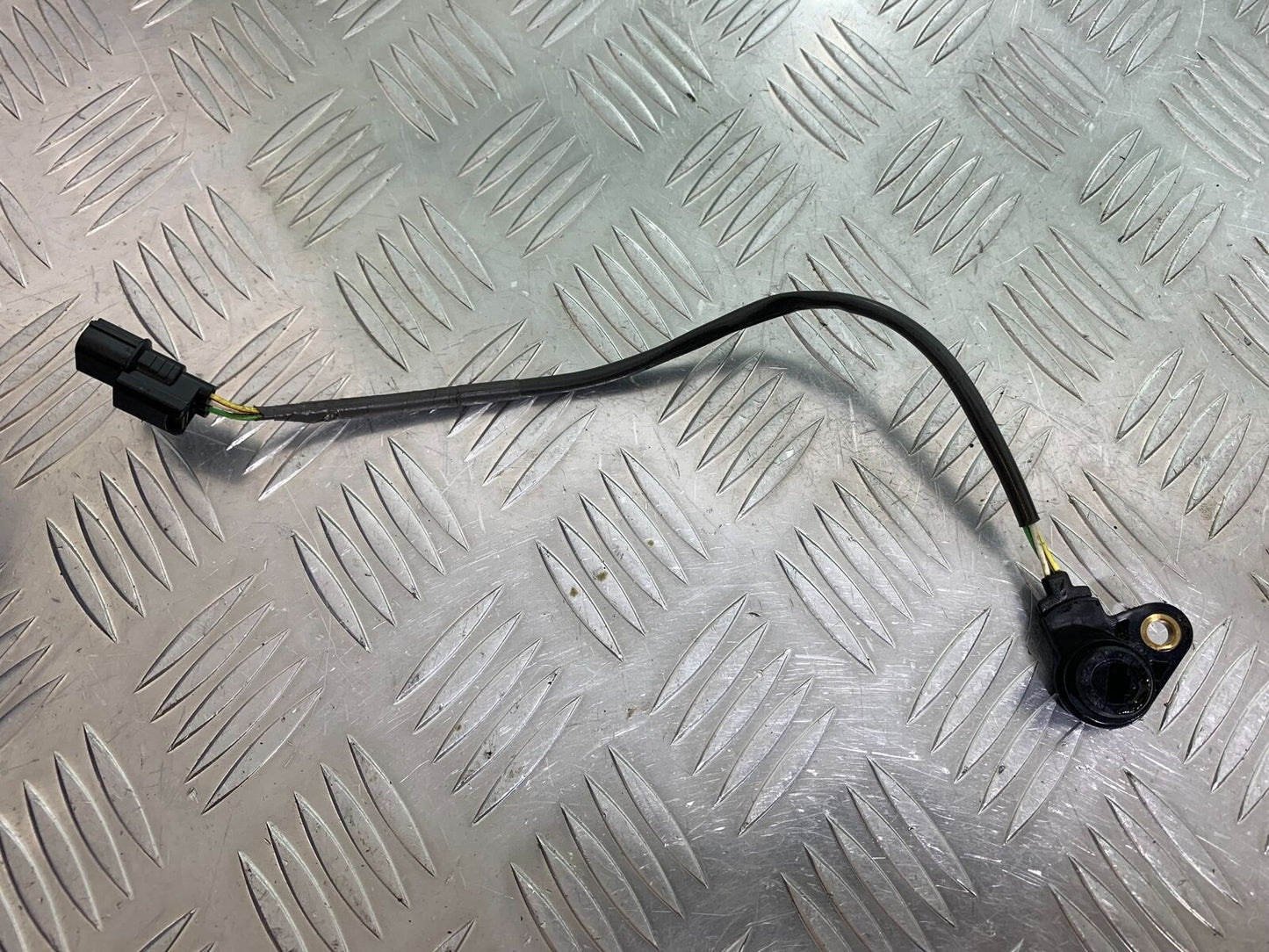 KAWASAKI NINJA 650 ENGINE SENSOR  YEAR 2017-2019 (CMB1018)