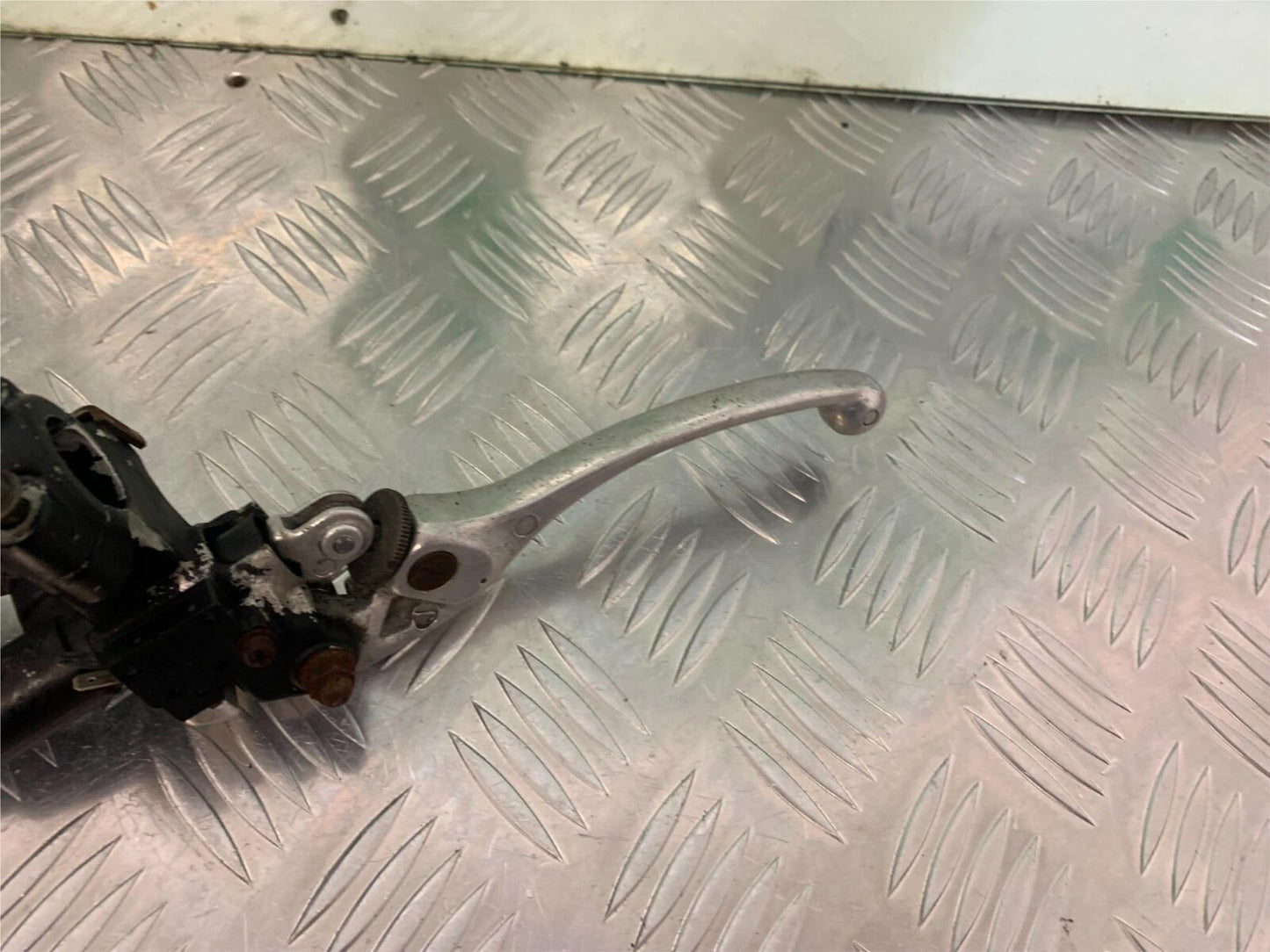 HONDA CBR 400 NC23 TRI-ARM FRONT MASTER CYLINDER YEAR 1987-89 (STOCK 969)