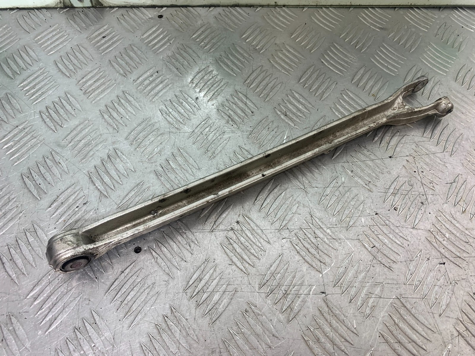 BMW R1200 R 1200 GS REAR BRAKE ARM  YEAR 2013-2016 (CMB1257)