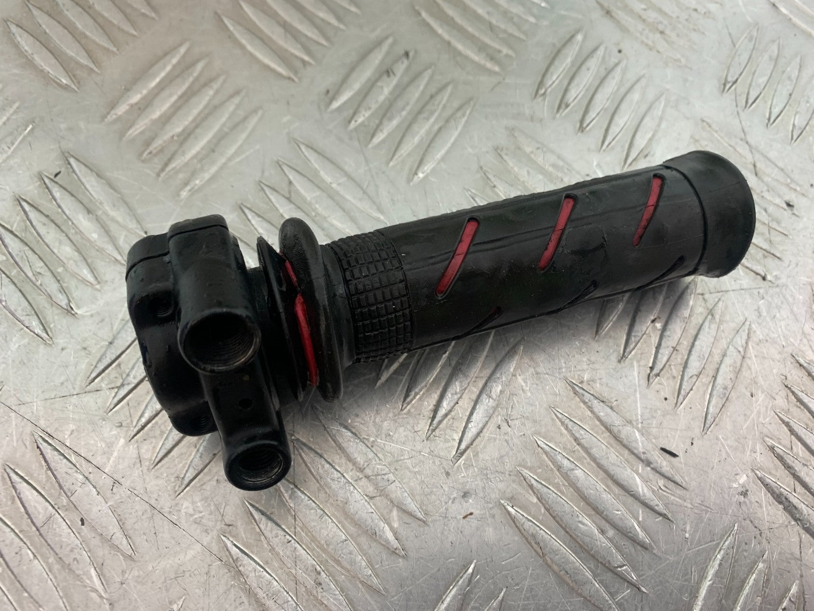 APRILIA TUONO 1000 V4 THROTTLE  YEAR 2013-2014 (CMB1239)