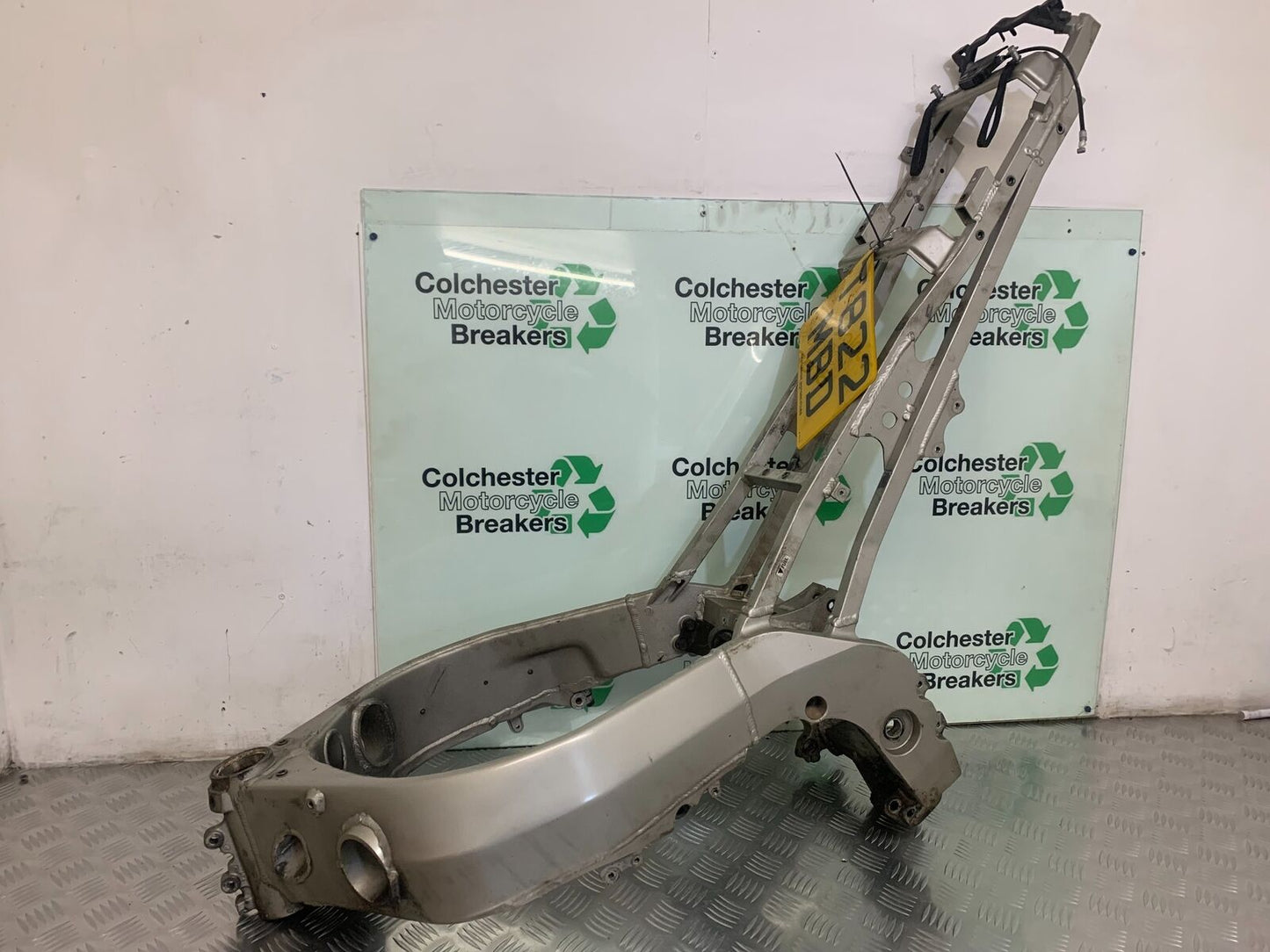 KAWASAKI ZX9R ZX9 C FRAME REG LOG BOOK  YEAR 1998-99 (STOCK 957)