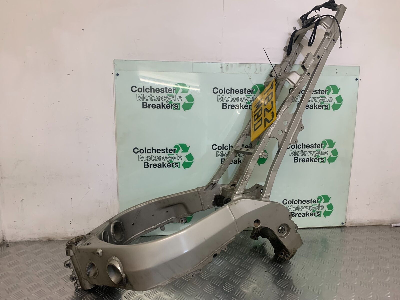 KAWASAKI ZX9R ZX9 C FRAME REG LOG BOOK  YEAR 1998-99 (STOCK 957)