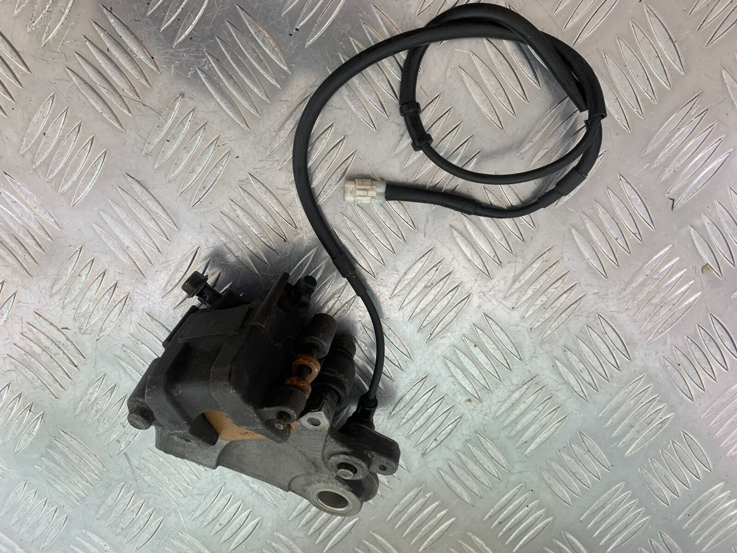 YAMAHA MT07 MT-07 REAR BRAKE CALIPER YEAR 2014 (STOCK 995)