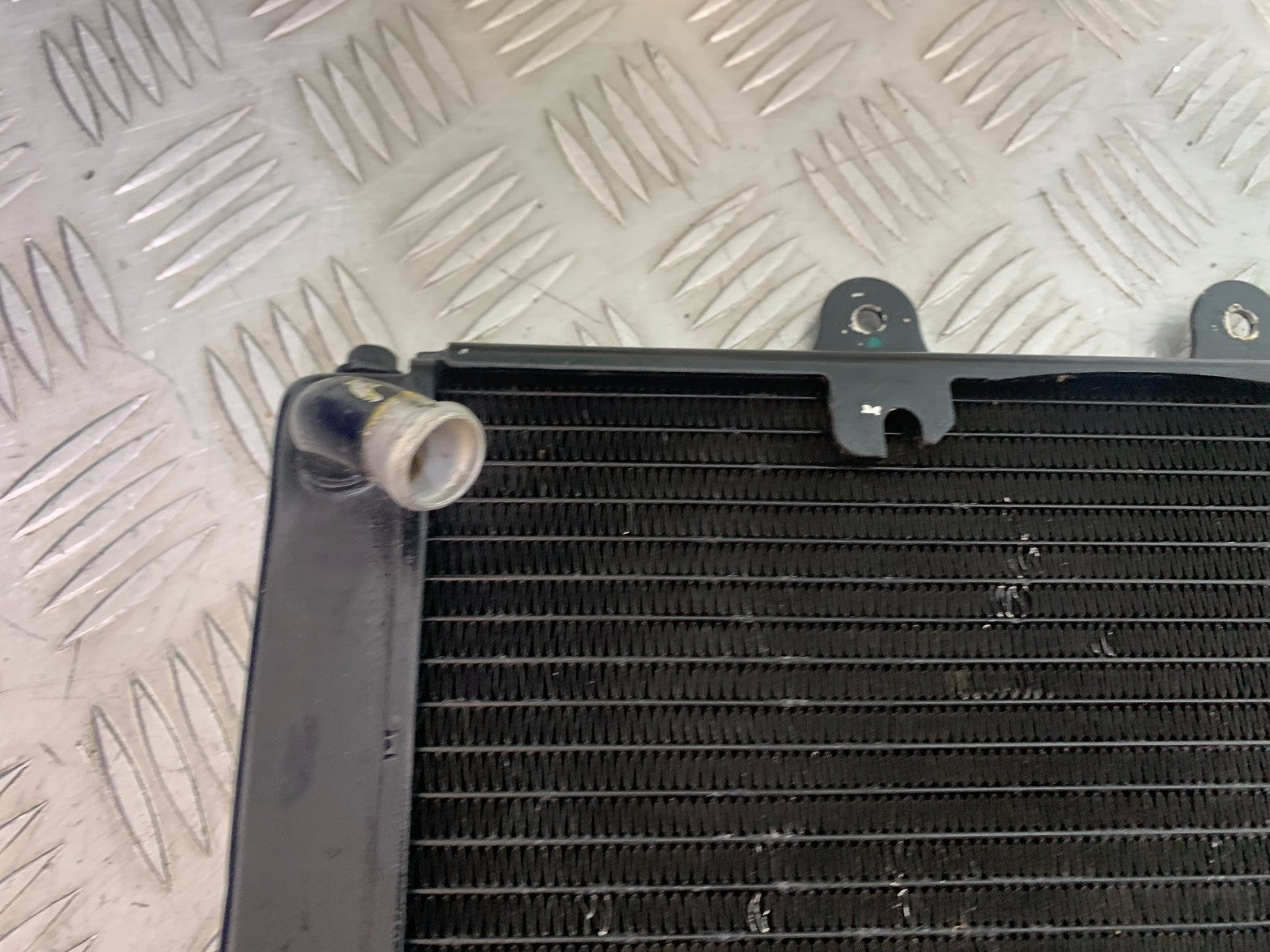 KTM RC125 RC 125 RADIATOR  2014 2017 (CMB1199)