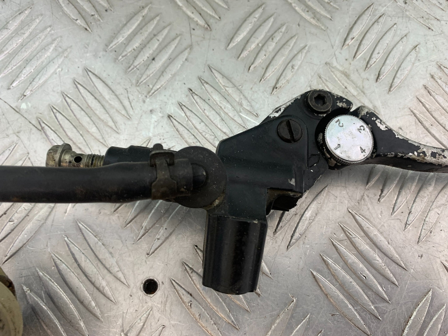 TRIUMPH T509 SPEED TRIPLE FRONT MASTER CYLINDER YEAR 1997-1998 (CMB1144)
