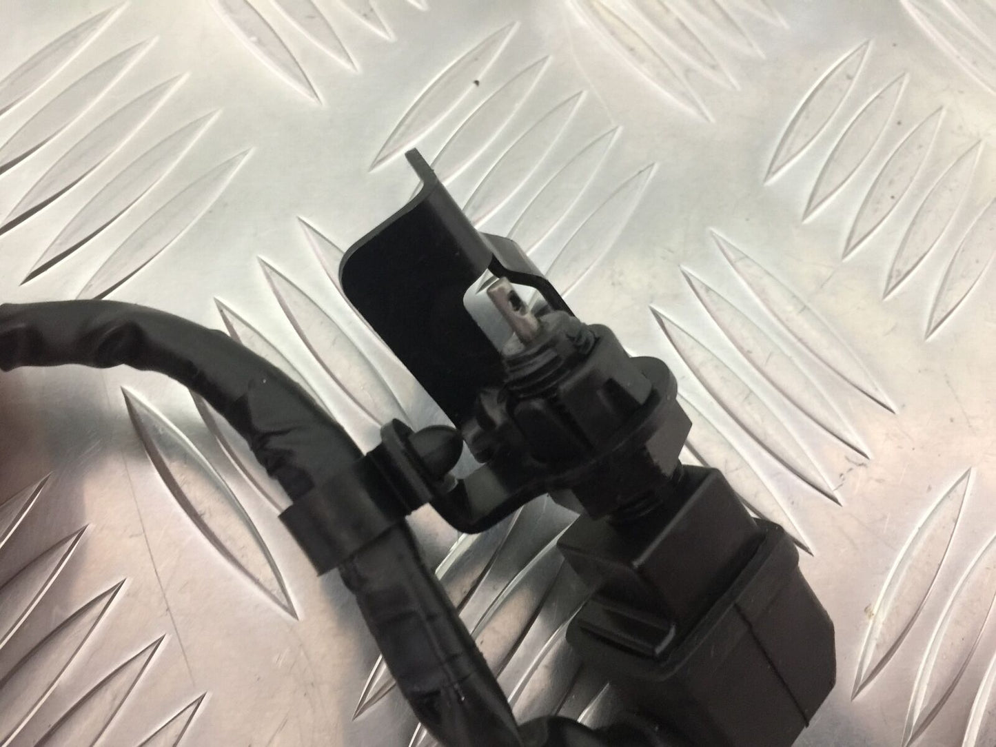 TRIUMPH TIGER 800 XRT REAR BRAKE LIGHT SWITCH YEAR 2015-2017  (STOCK 920)