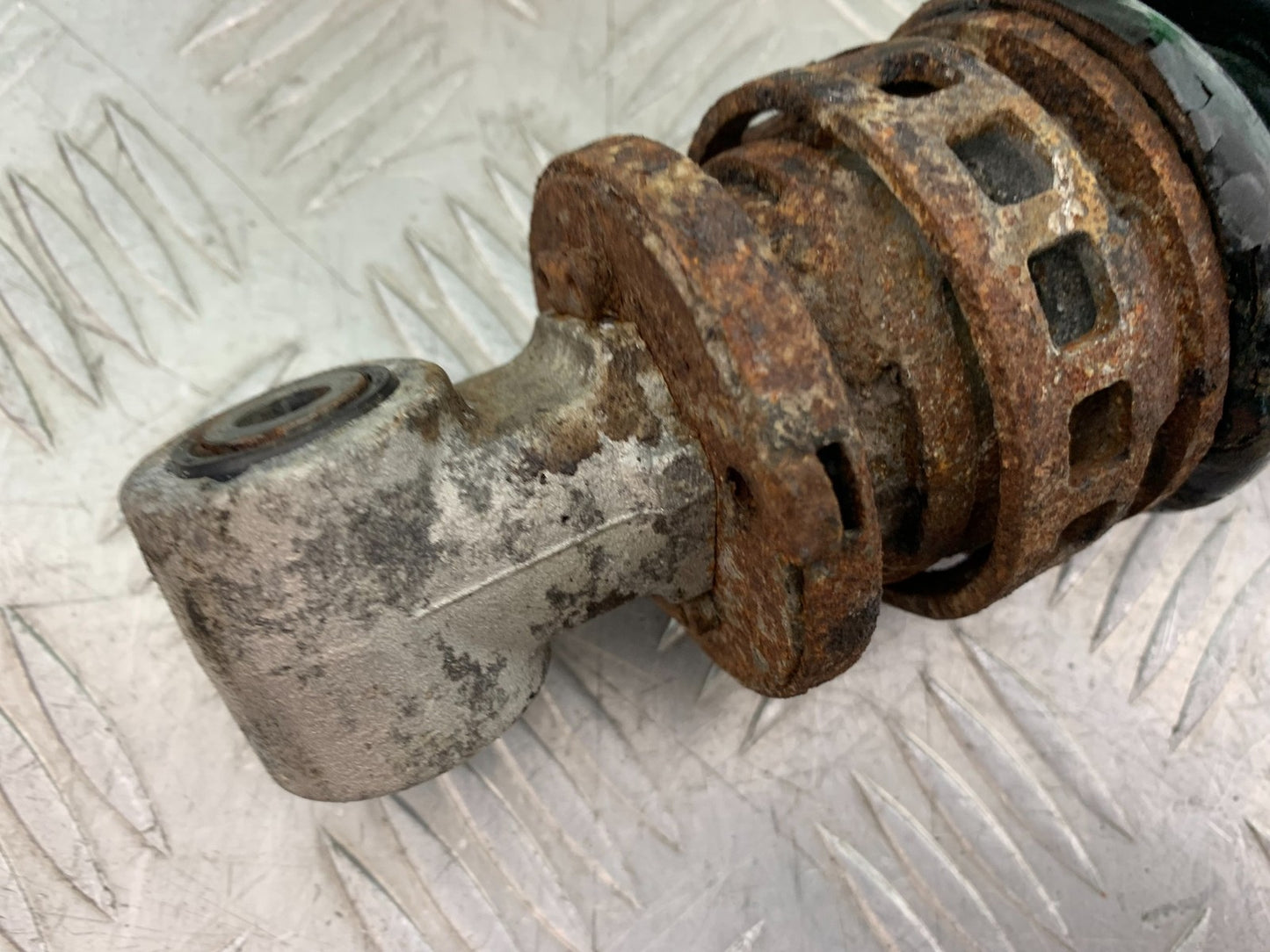 HONDA XL125 VARADERO REAR SHOCK  YEAR 2001-2006  (CMB1304)