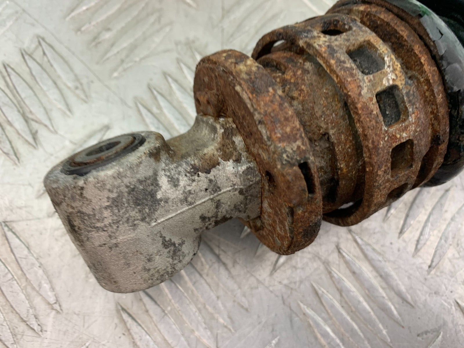 HONDA XL125 VARADERO REAR SHOCK  YEAR 2001-2006  (CMB1304)
