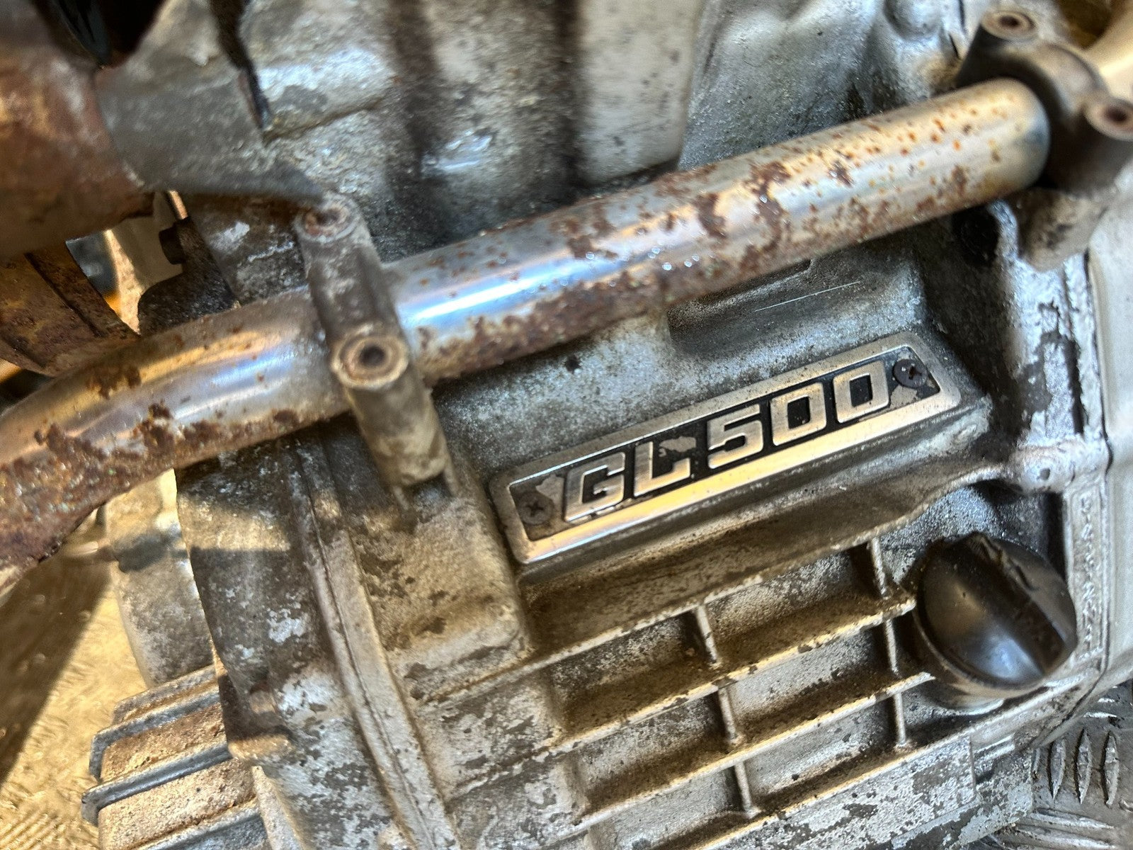 HONDA GL500 GL 500 SILVERWING ENGINE AND CARBS YEAR 1981-82  (CMB1168)