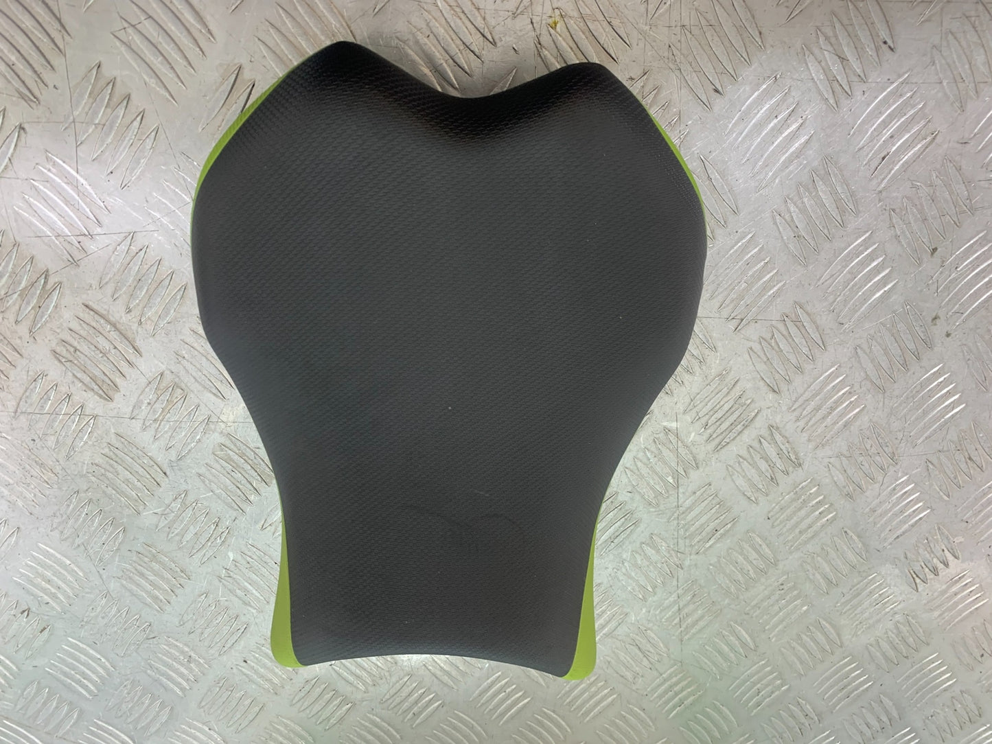 KAWASAKI Z125 Z 125 FRONT SEAT  YEAR  2018-2023 (CMB1167)