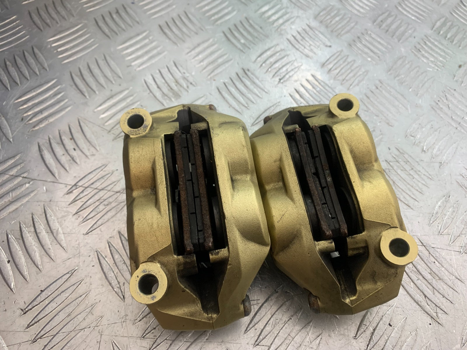 APRILIA TUONO 1000 V4R FRONT BRAKE CALIPERS  YEAR 2011-13  (CMB1331)