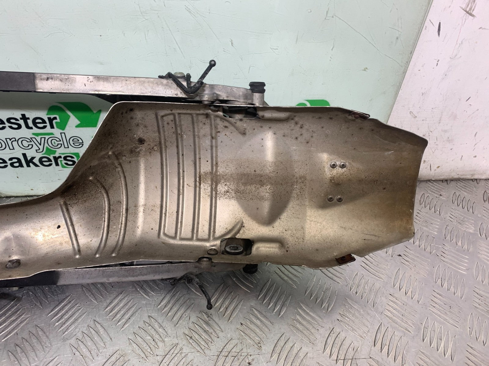 HONDA CBR1000 rr FIREBLADE REAR SUBFRAME YEAR 2006 (CMB1220)