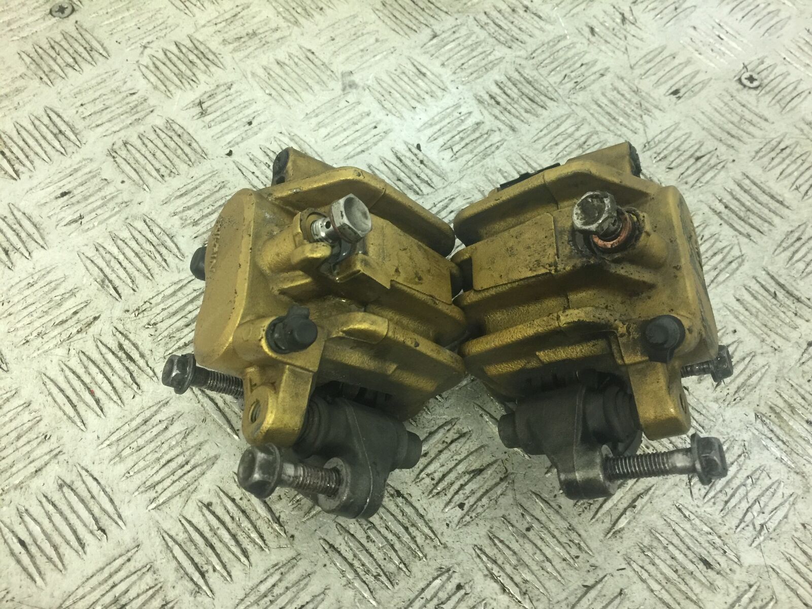 HONDA CB600 CB 600 F-8 HORNET FRONT BRAKE CALIPERS    2010 (STOCK 669)
