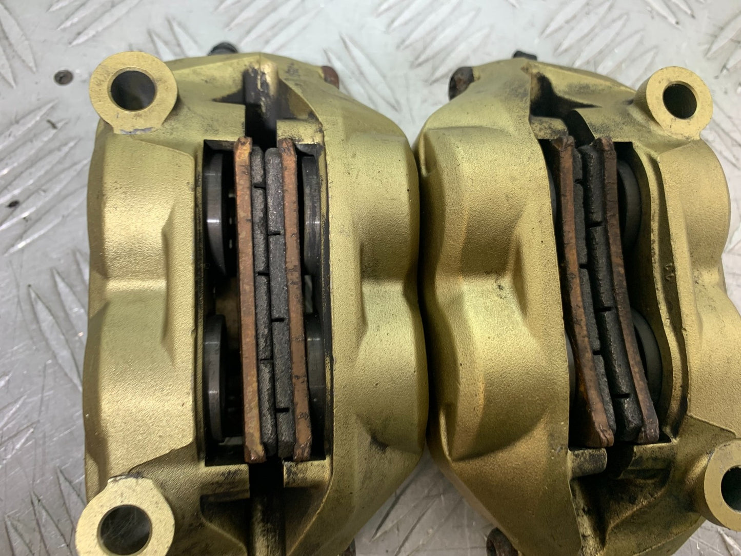 APRILIA TUONO 1000 V4R FRONT CALIPERS  YEAR 2011-13  (CMB1316)