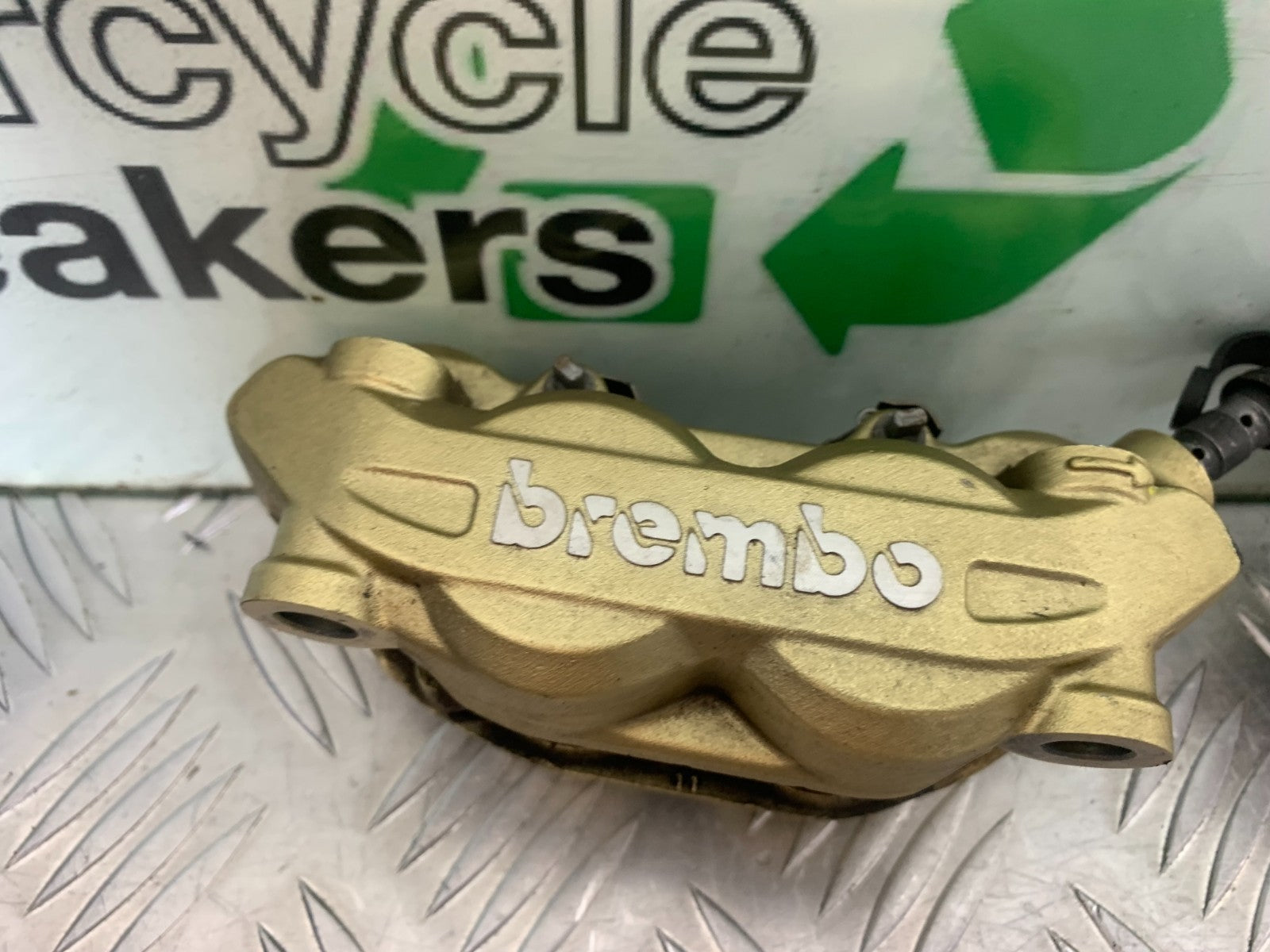 APRILIA TUONO 1000 V4R FRONT BRAKE CALIPERS  YEAR 2011-13  (CMB1331)