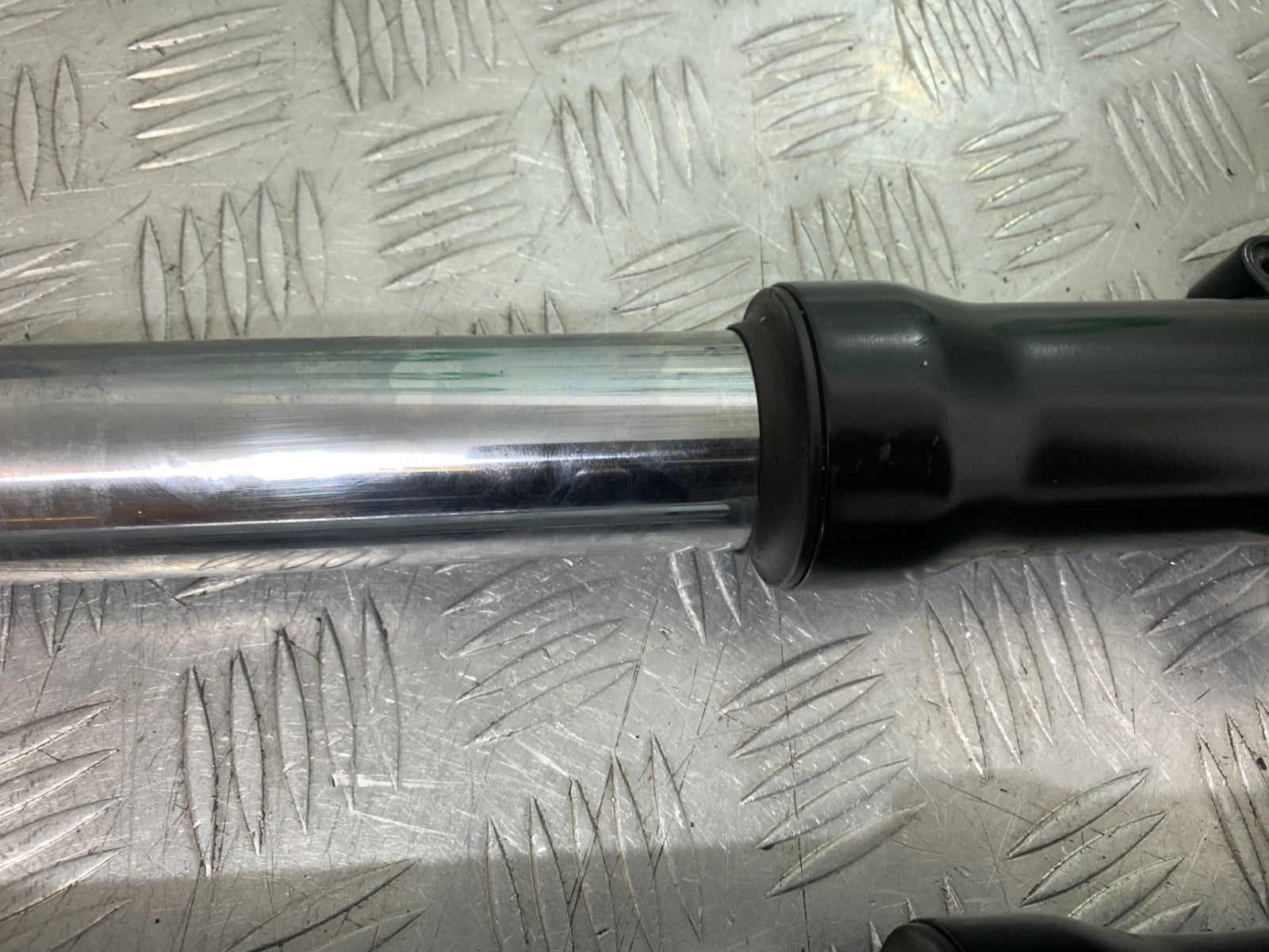 KAWASAKI ZX9R ZX9 R FORKS  YEAR 1998-1999 (CMB1329)