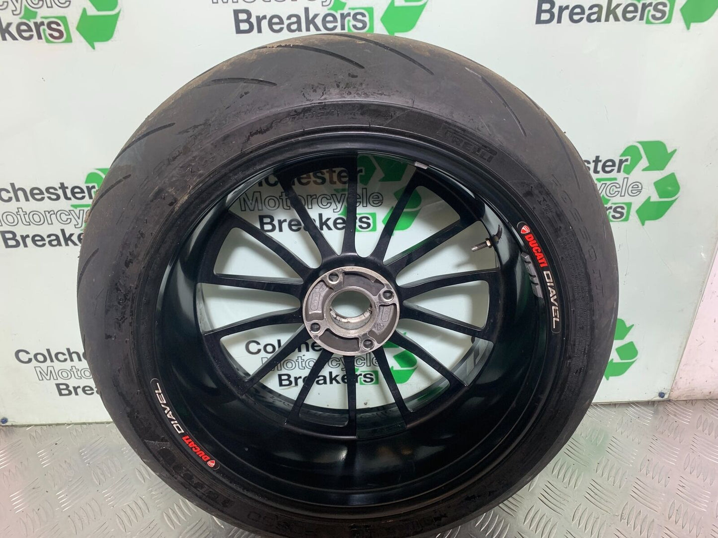 DUCATI DIAVEL 1200 REAR  WHEEL  YEAR 2014 (CMB1054)