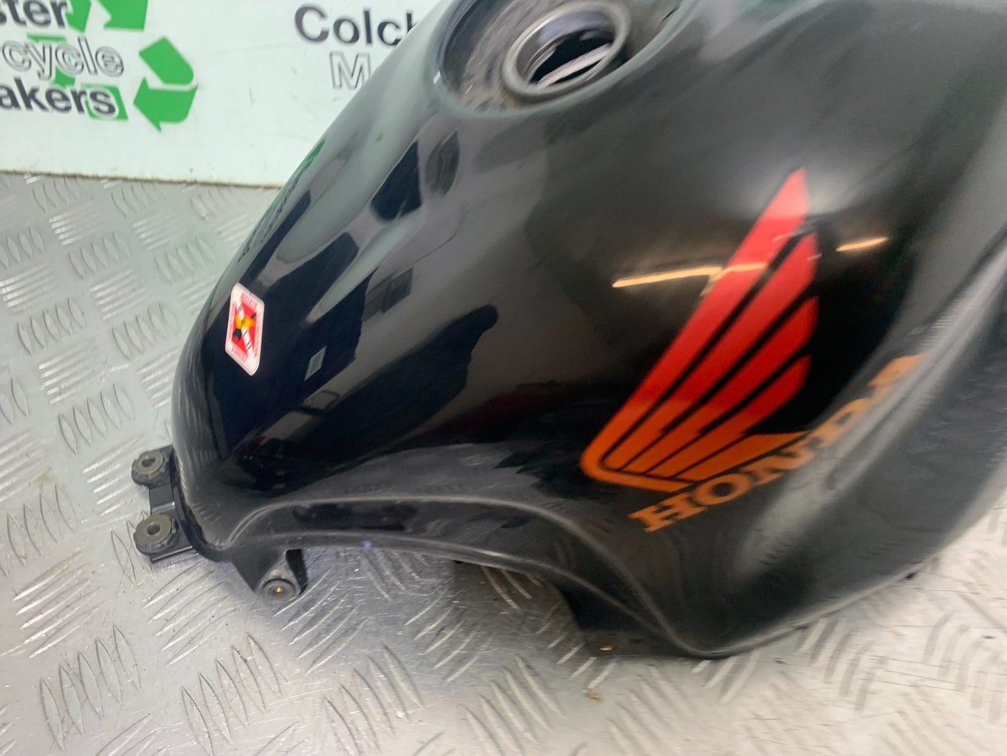 HONDA CBR600 CBR 600 FX FY PETROL TANK  YEAR 1999-2000 (CMB1287)