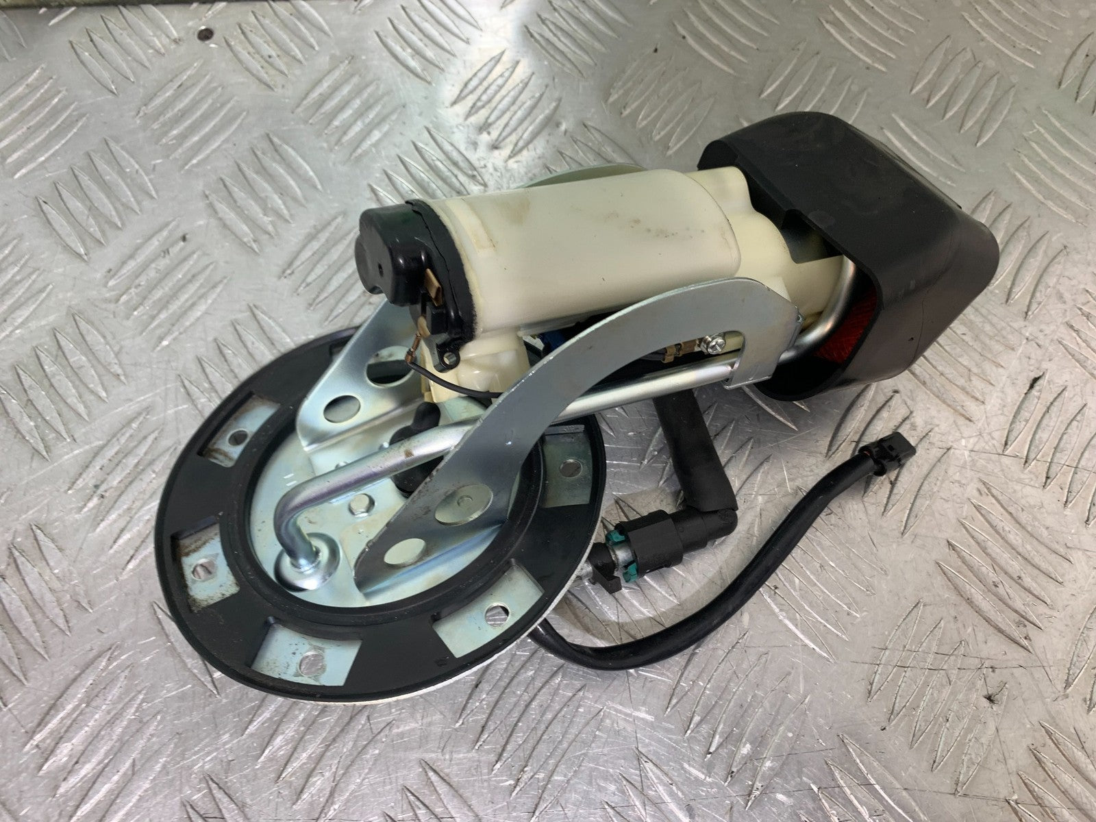 HONDA CBF600 CBF 600 PETROL PUMP  YEAR 2004 -07 (CMB1247)