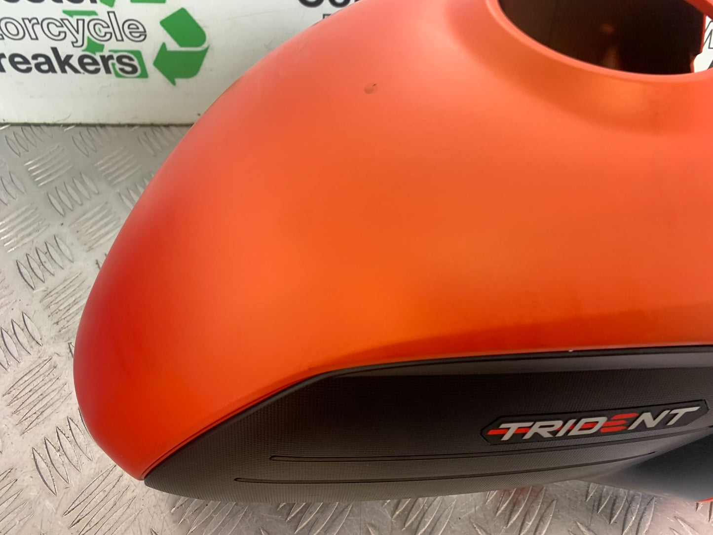 TRIUMPH TRIDENT 660 TANK COVER  YEAR 2021-2024 (CMB1148)