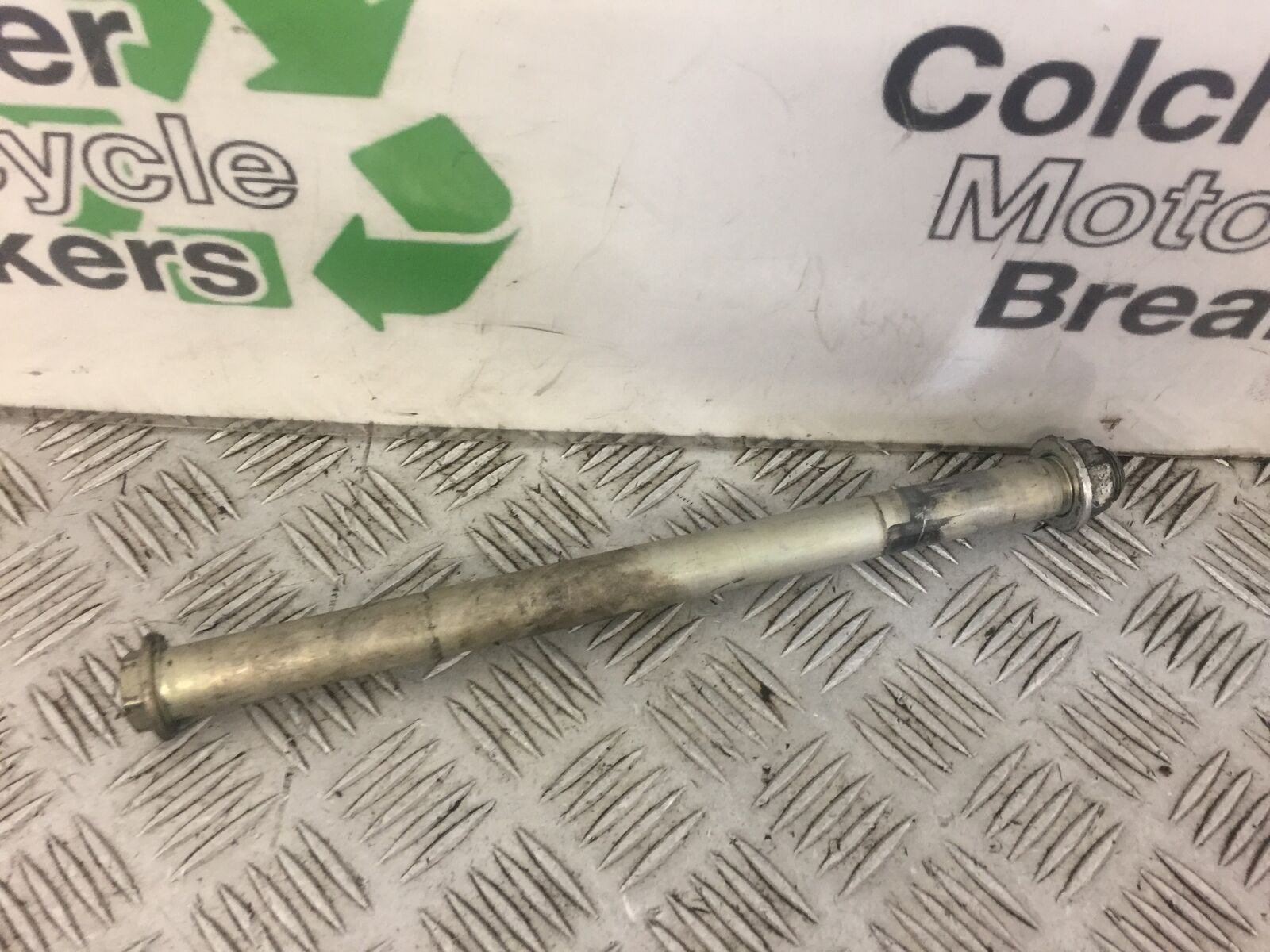 KAWASAKI NINJA 650 EX650 K SWINGARM SPINDLE  YEAR 2017-2019 (STOCK 356)